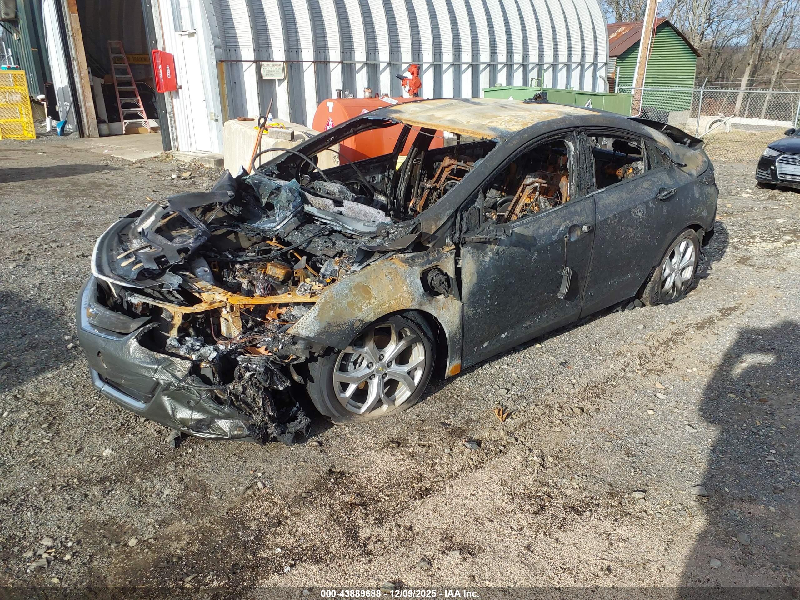 CHEVROLET VOLT image 2