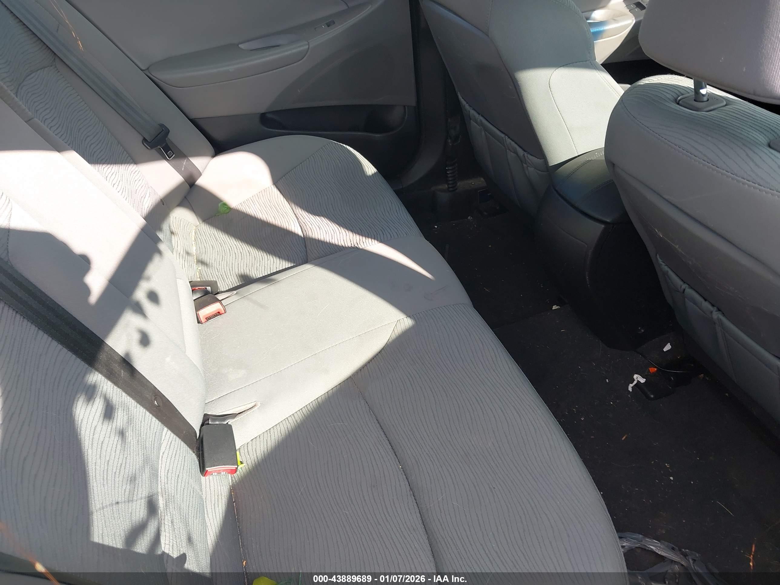 HYUNDAI SONATA image 8