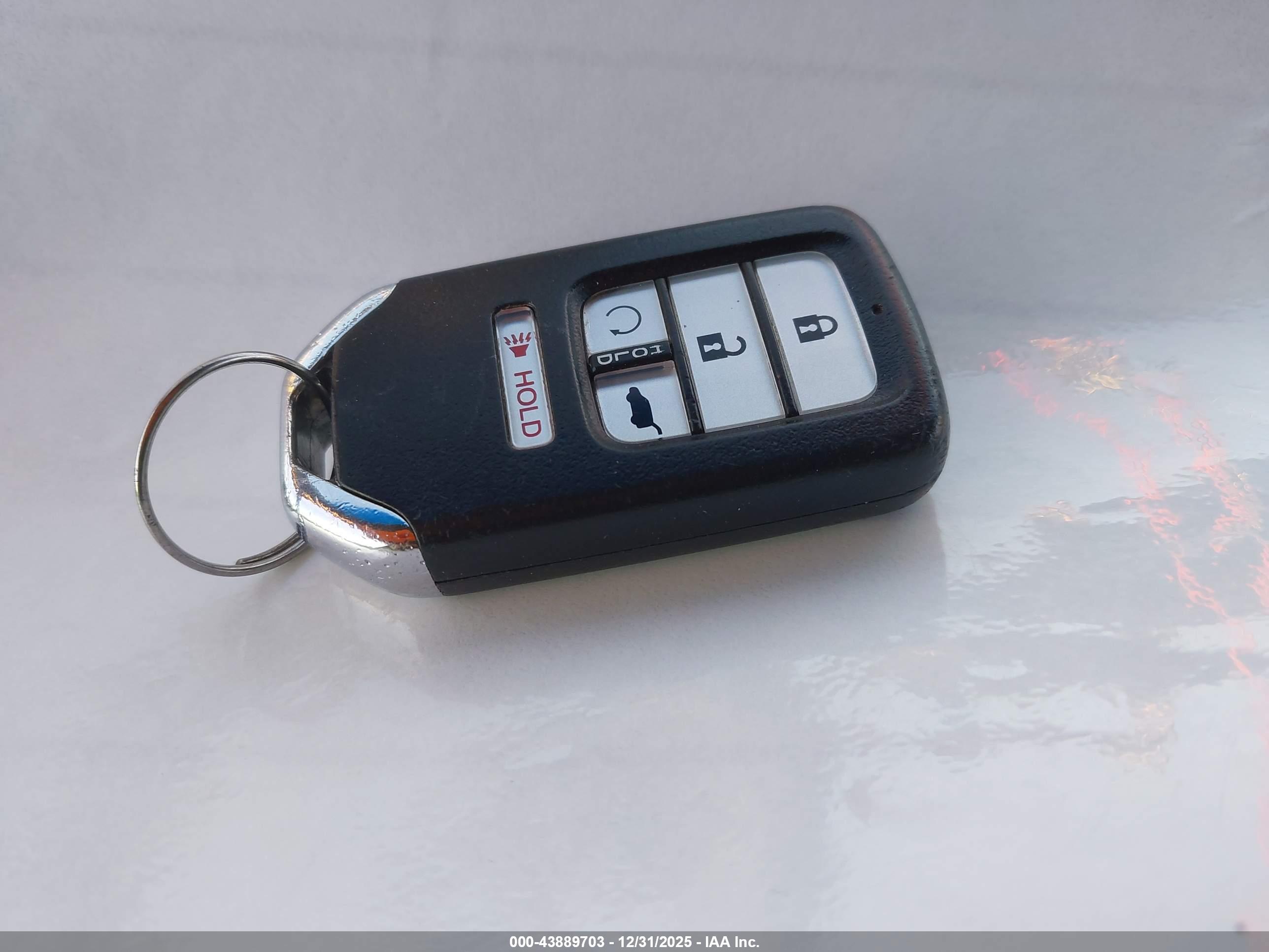 HONDA CR-V image 11
