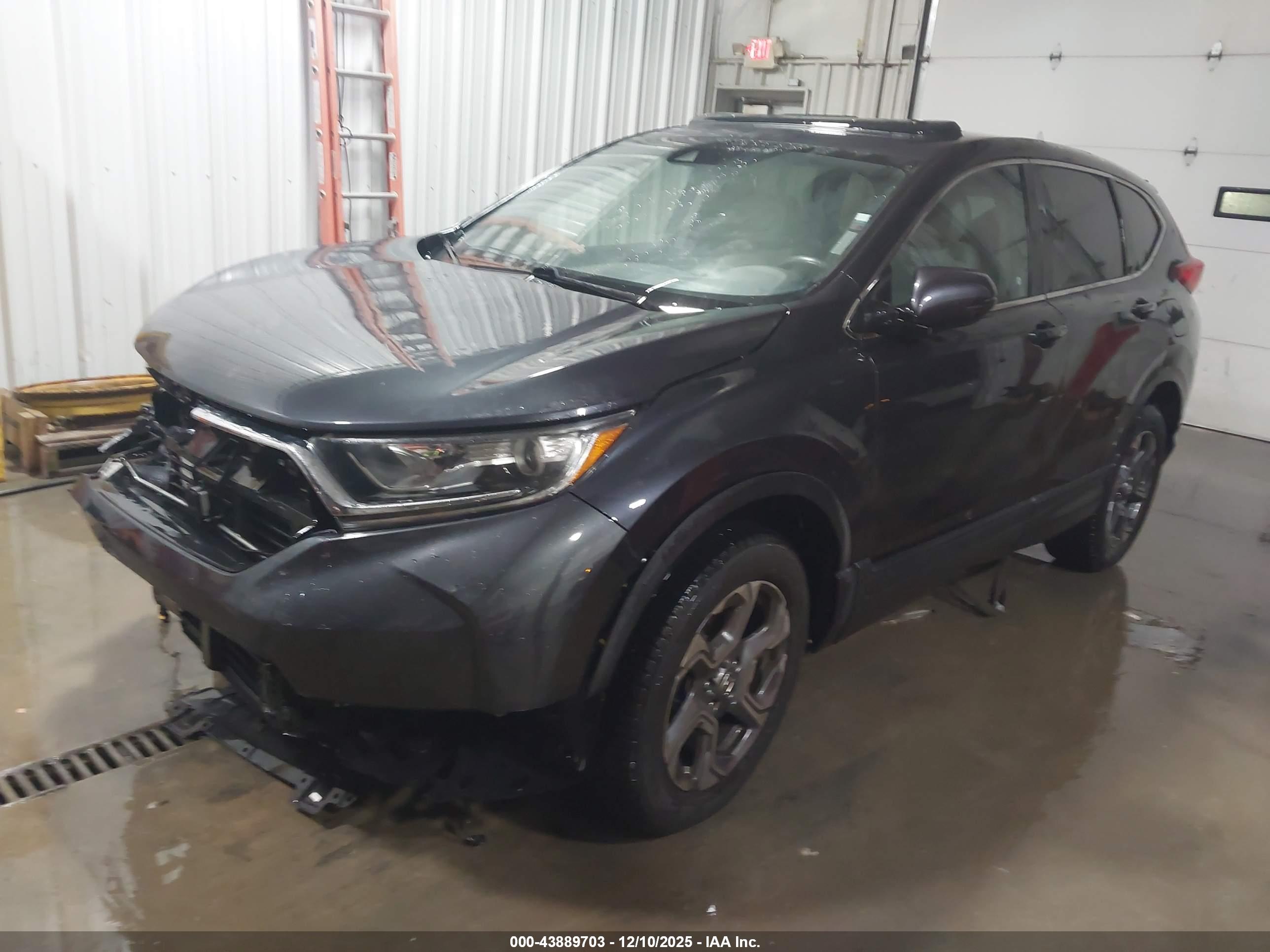 HONDA CR-V image 2
