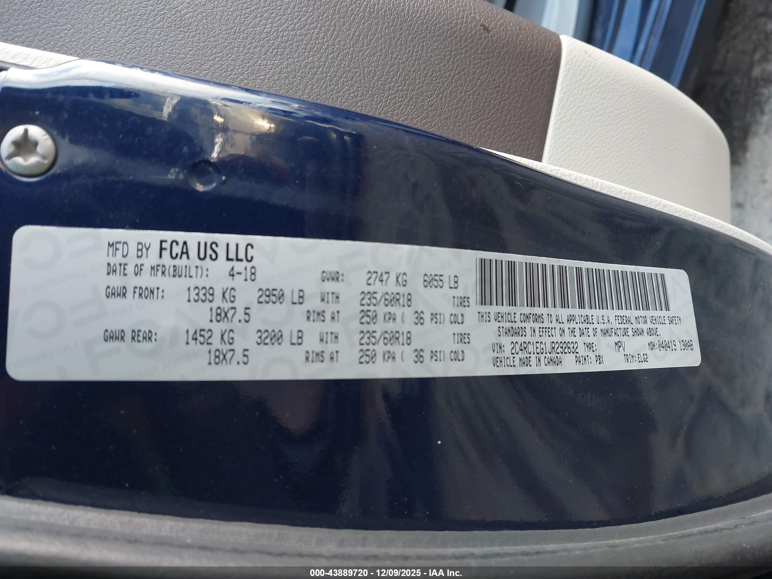 CHRYSLER PACIFICA image 9