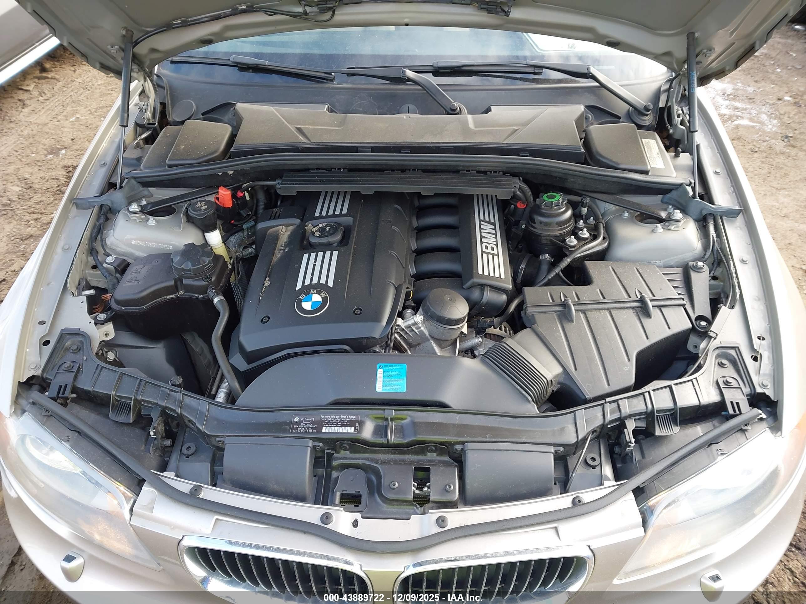 BMW 128I image 10