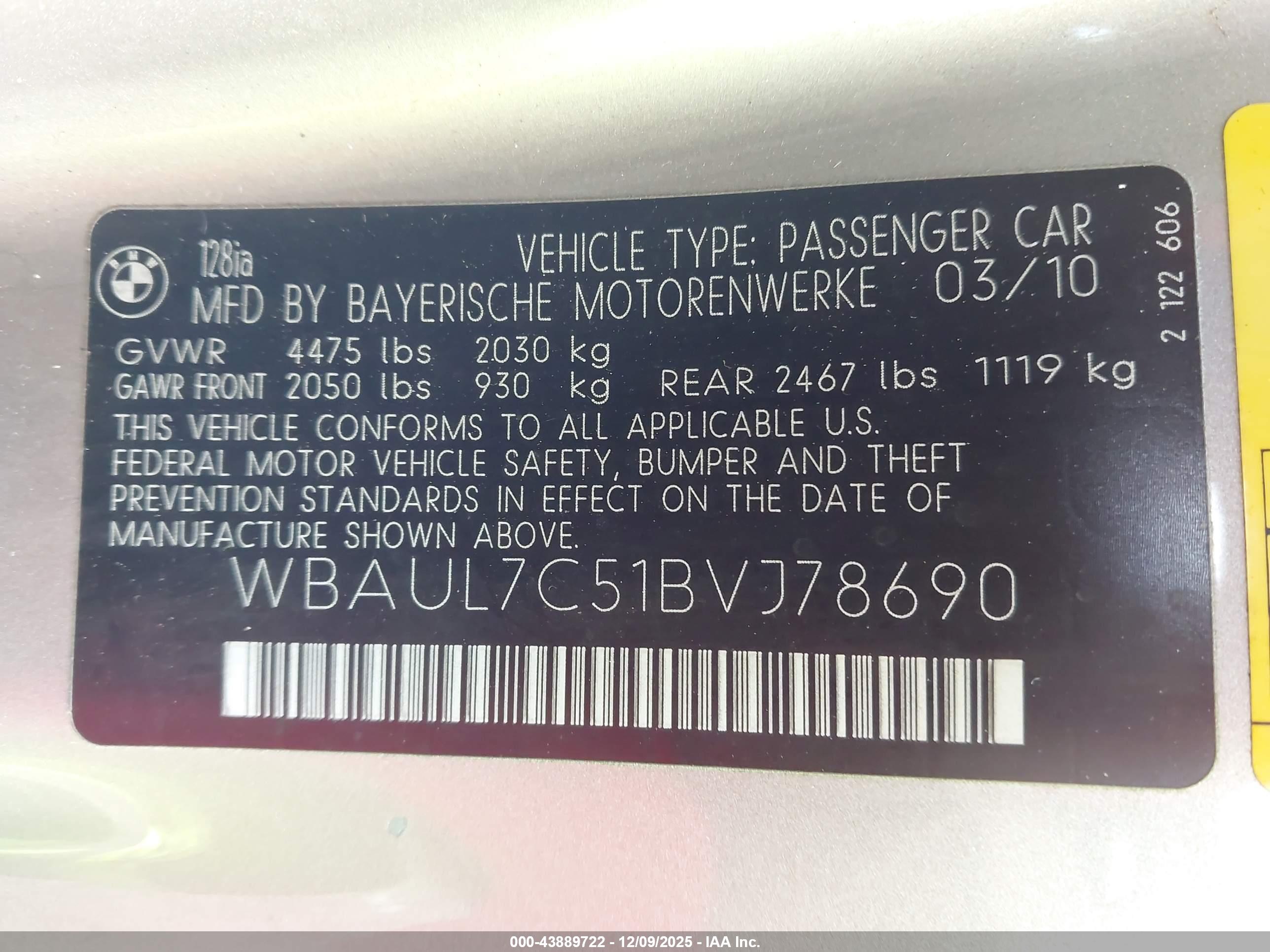 BMW 128I image 9