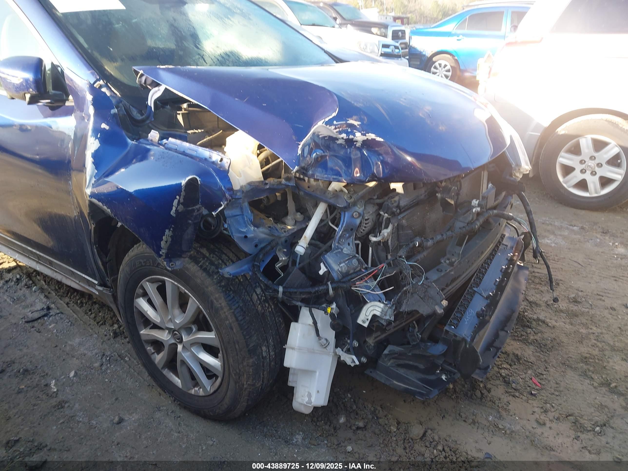 NISSAN ROGUE image 6