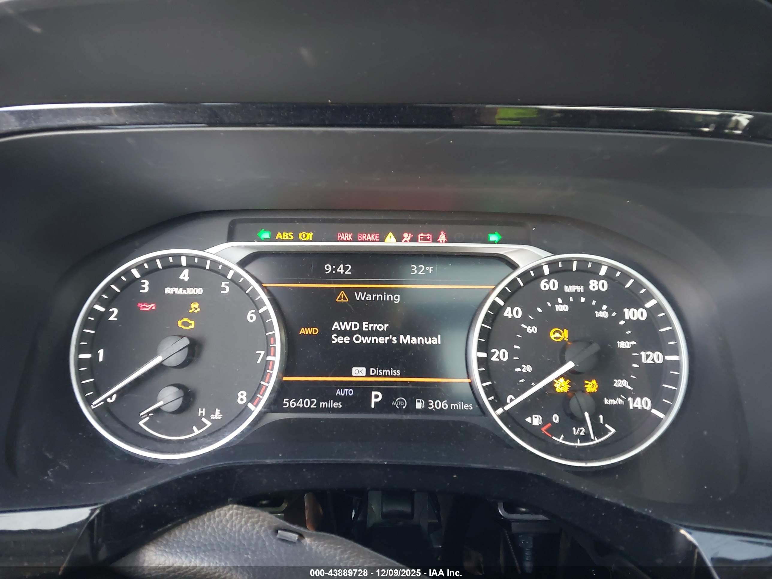 NISSAN PATHFINDER image 7