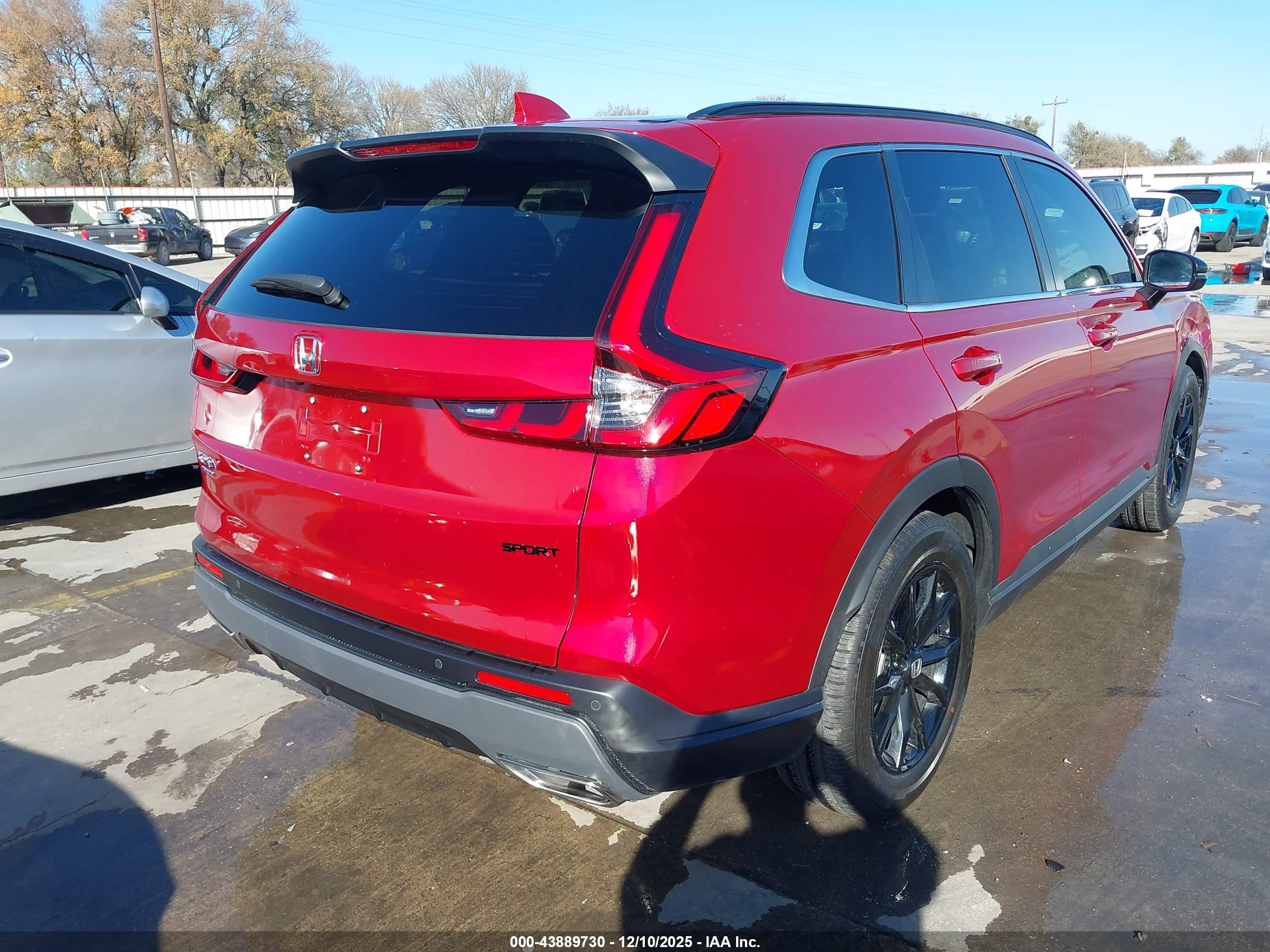 HONDA CR-V image 4