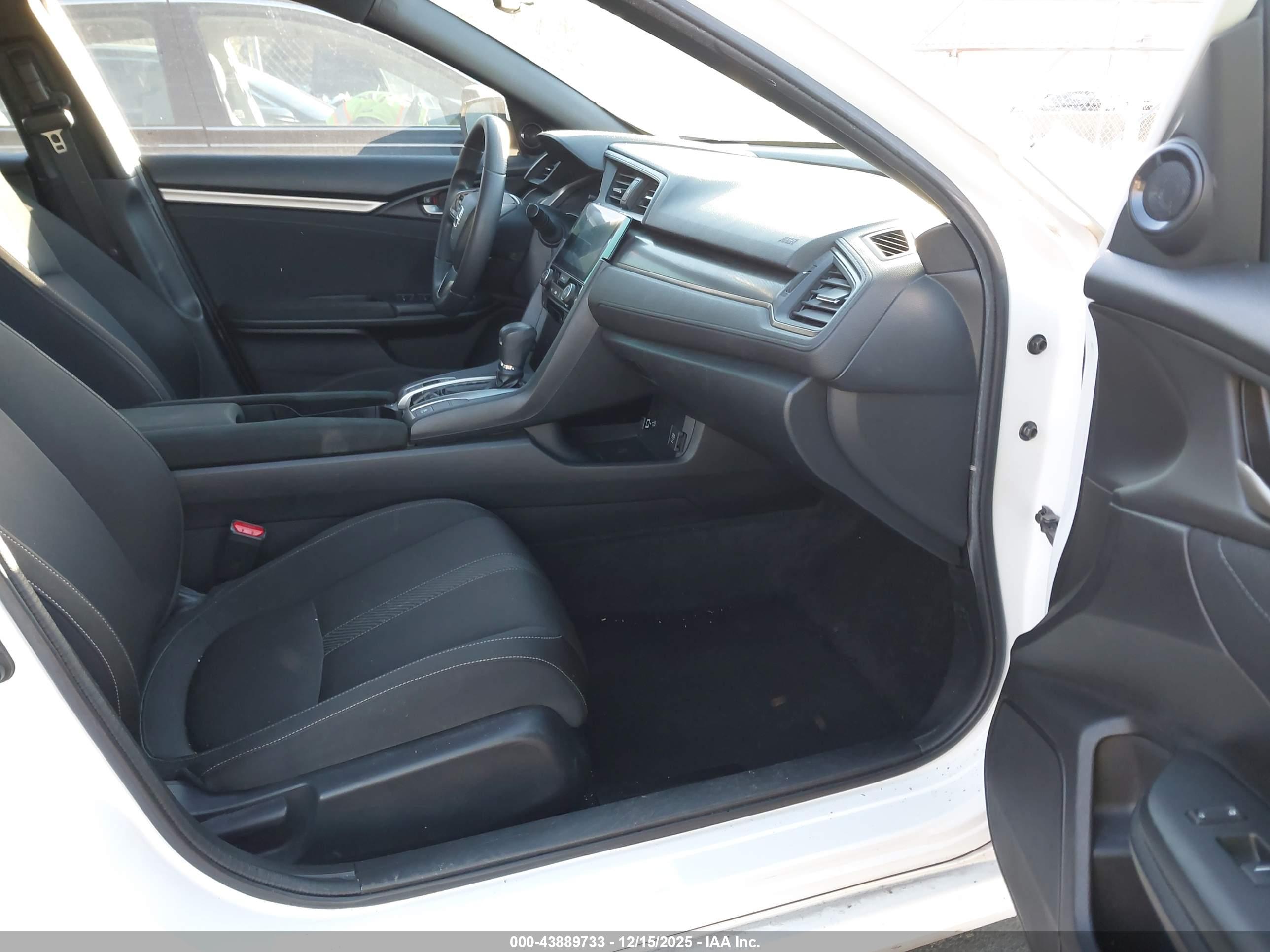 HONDA CIVIC image 5