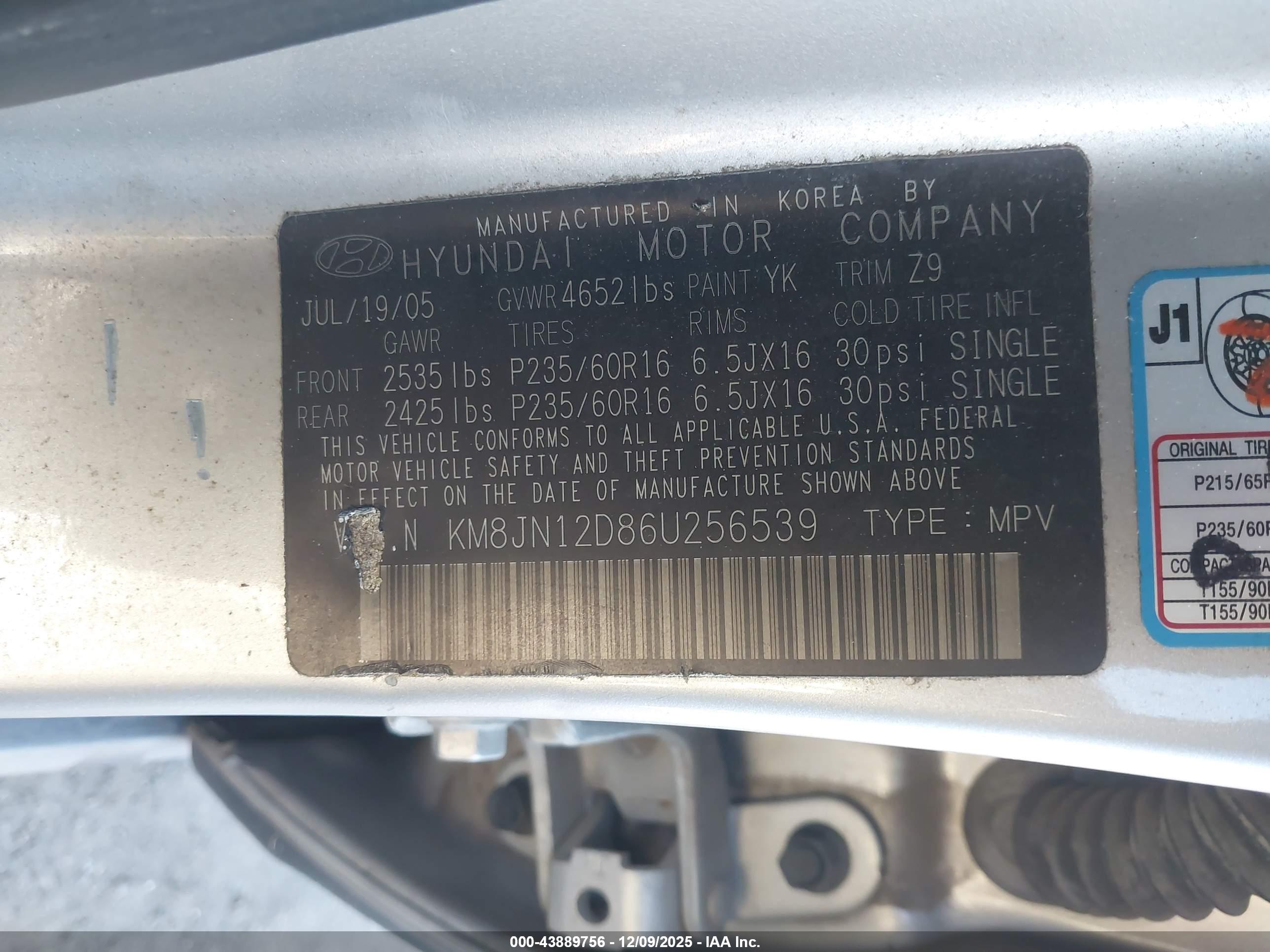 HYUNDAI TUCSON image 9
