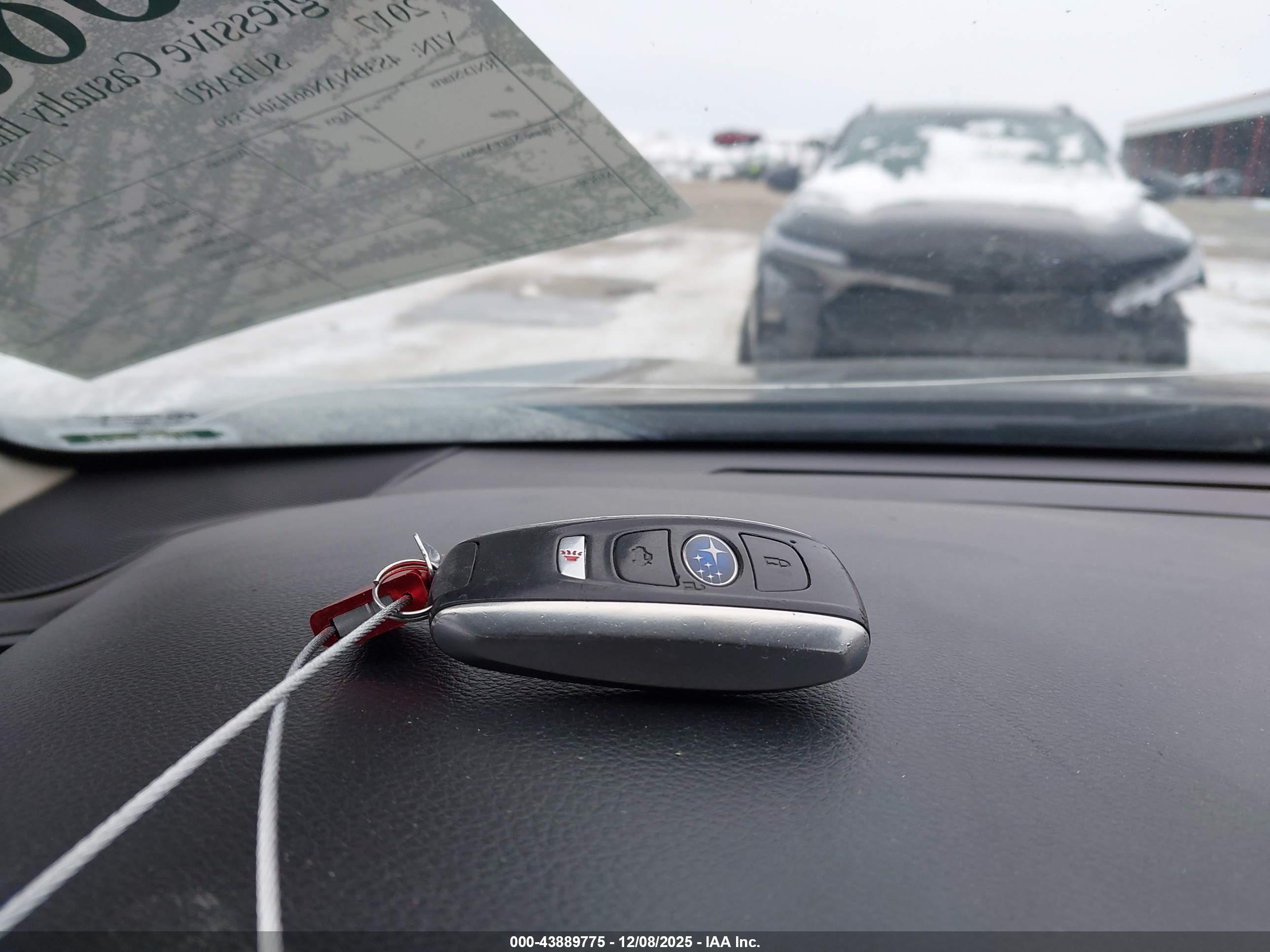 SUBARU LEGACY image 11