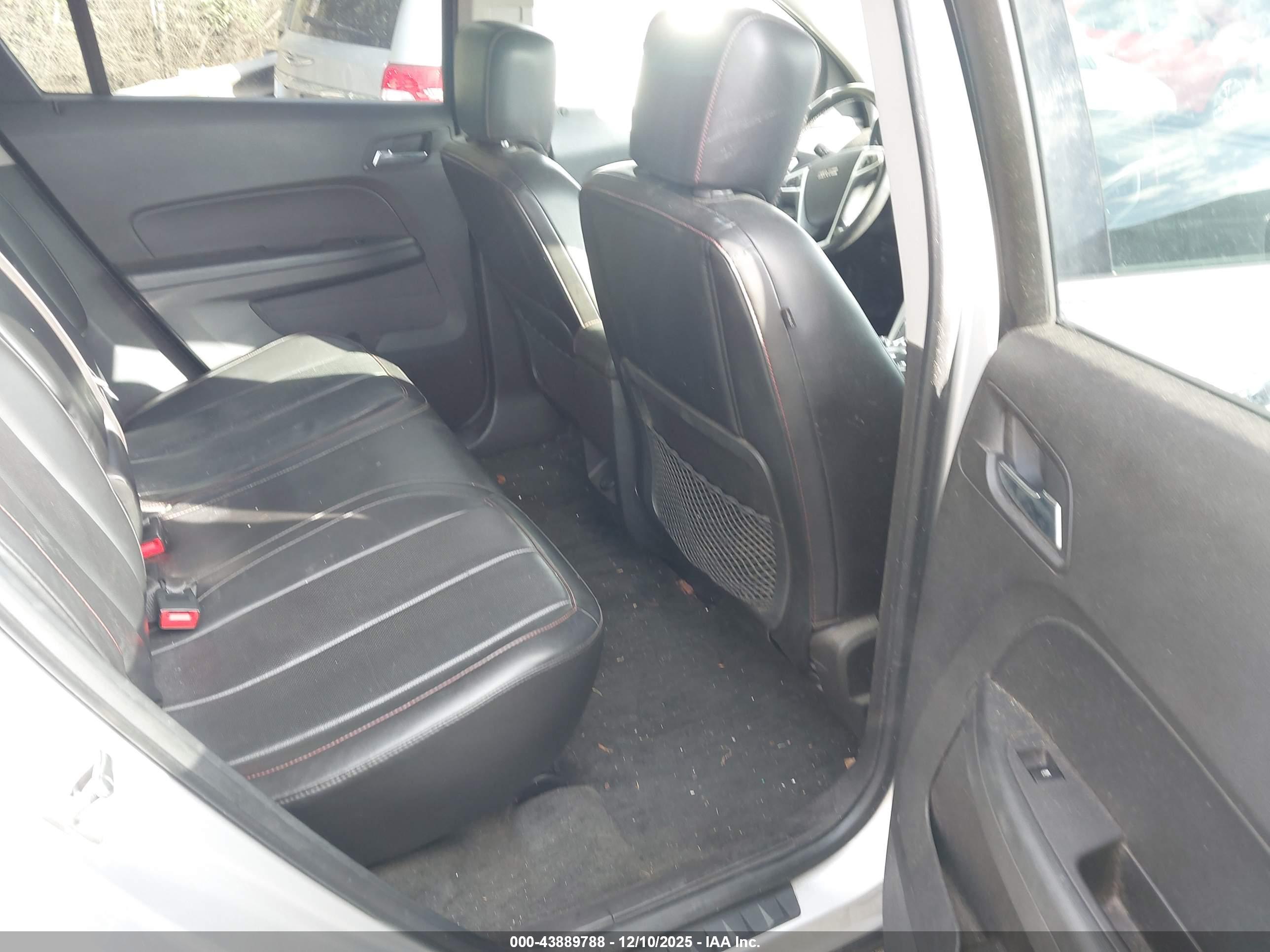 GMC TERRAIN image 8