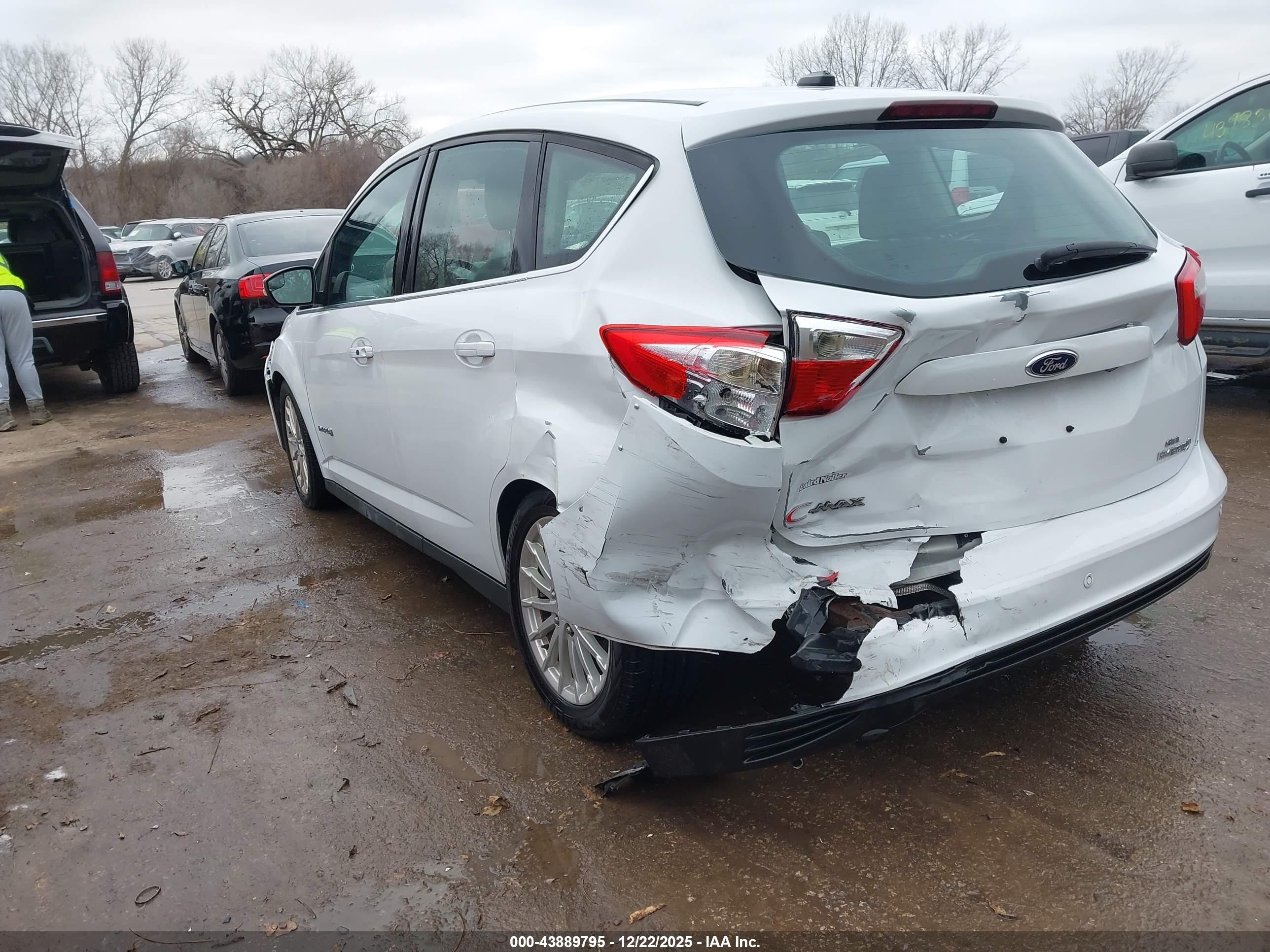 FORD C-MAX image 3