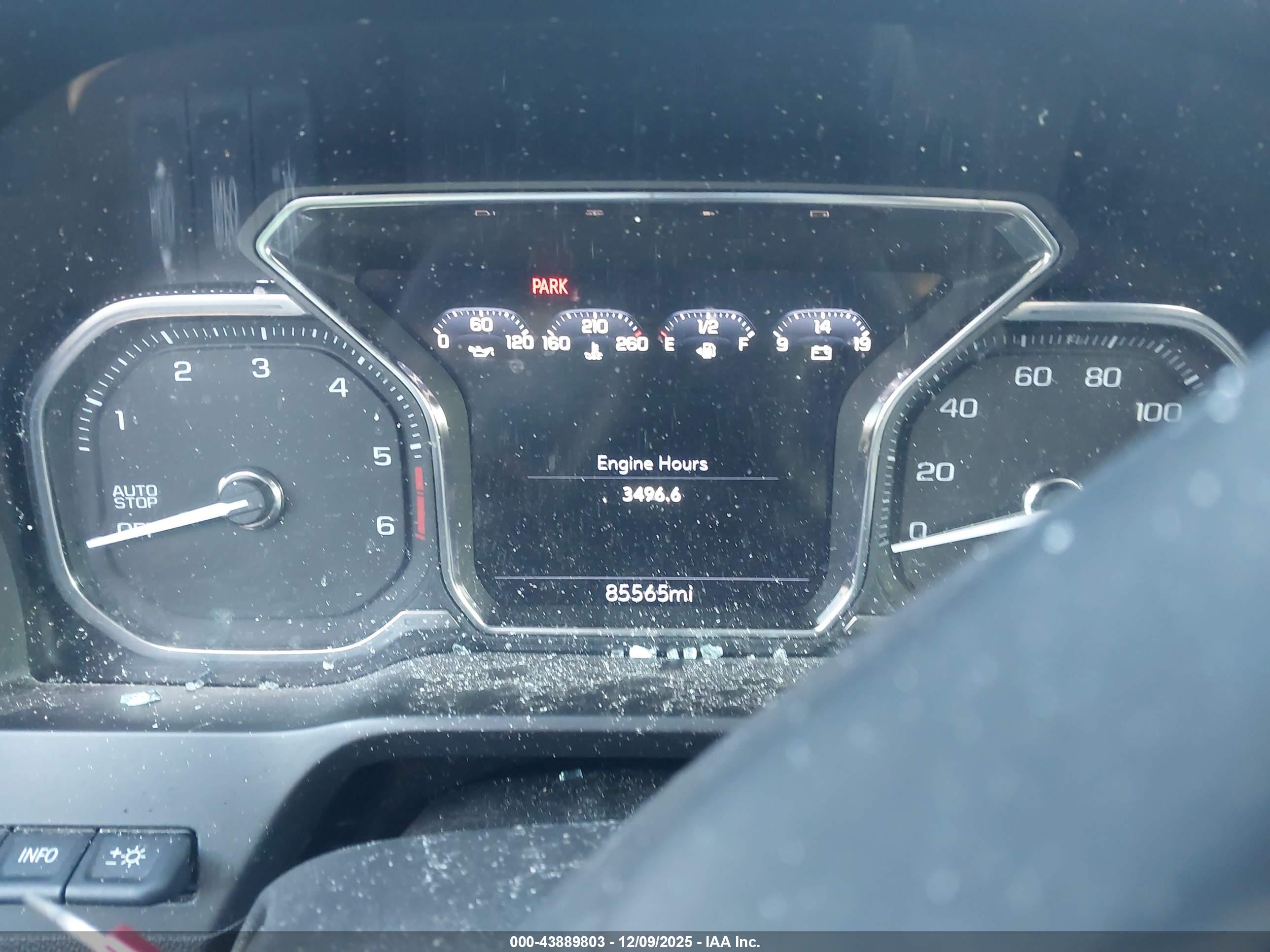 GMC SIERRA image 7