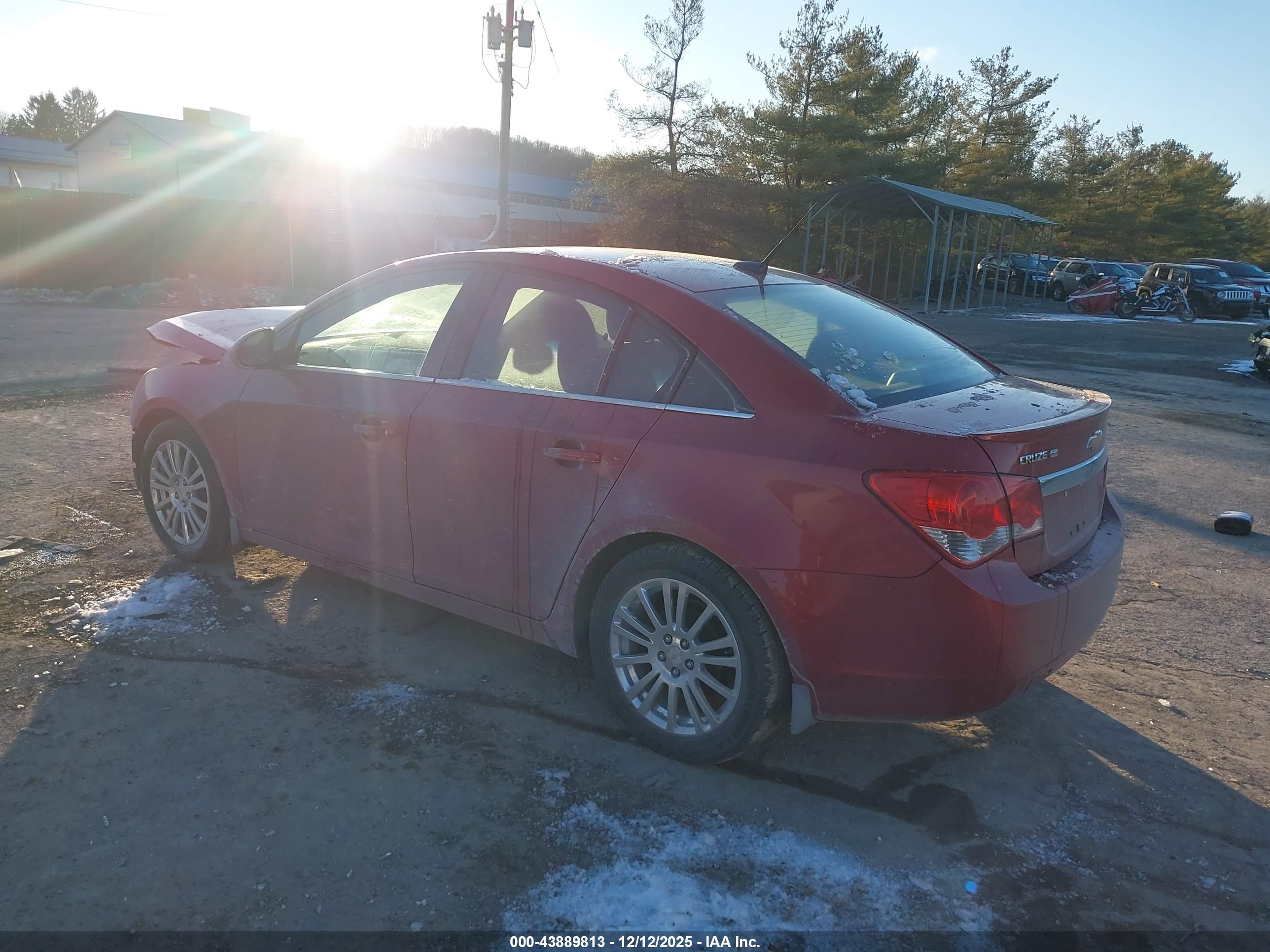 CHEVROLET CRUZE image 3