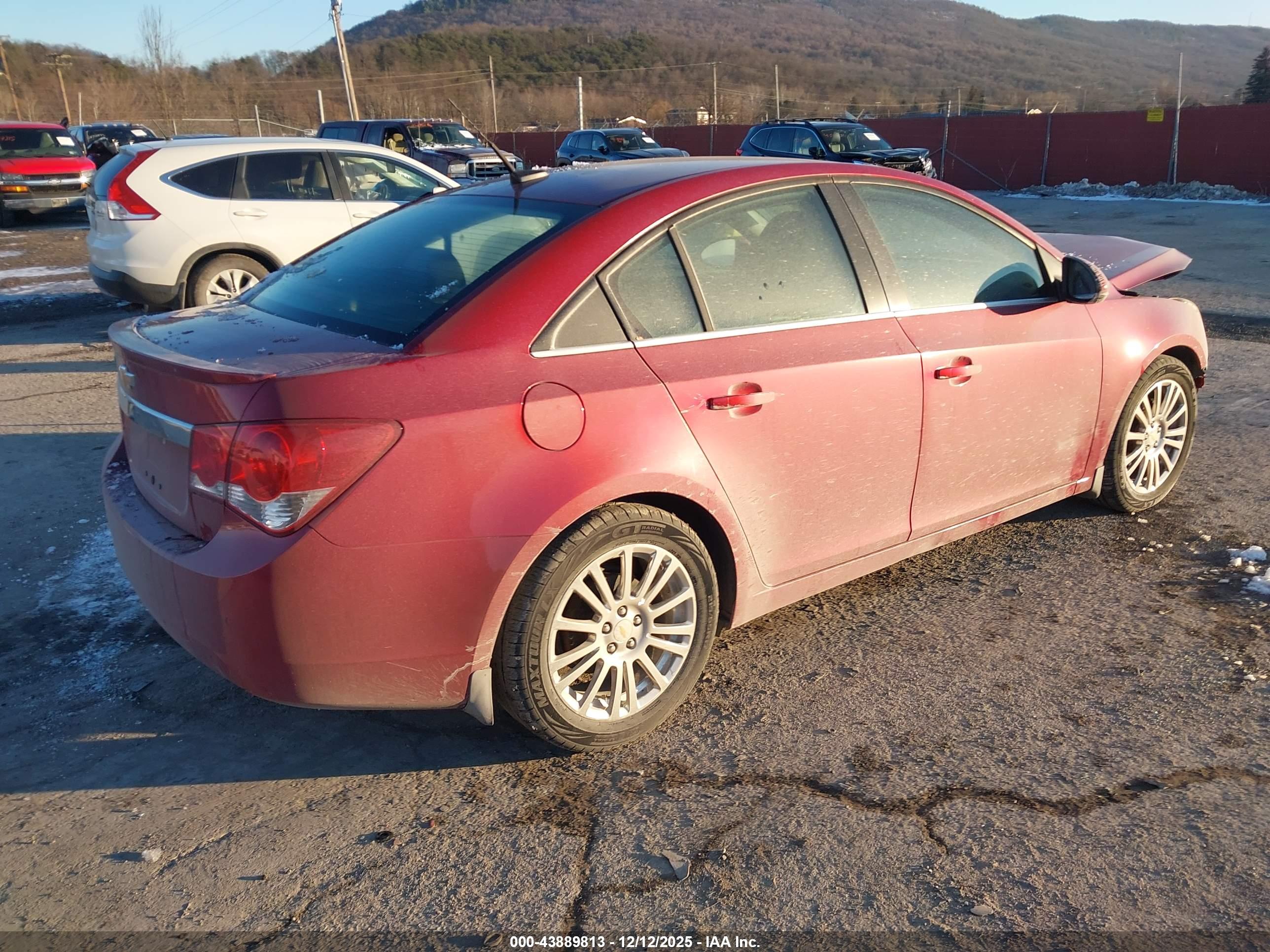 CHEVROLET CRUZE image 4