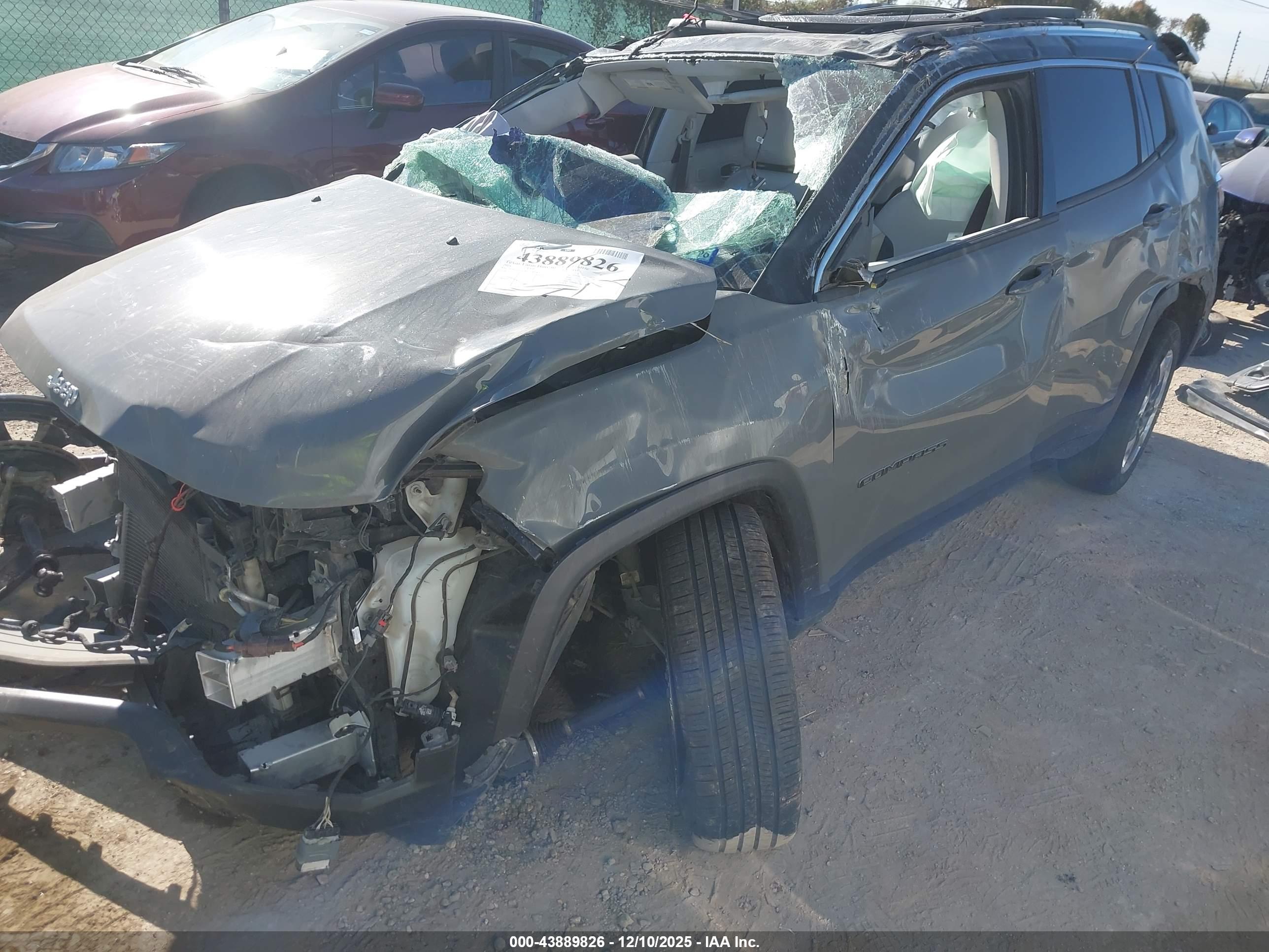 JEEP COMPASS image 2