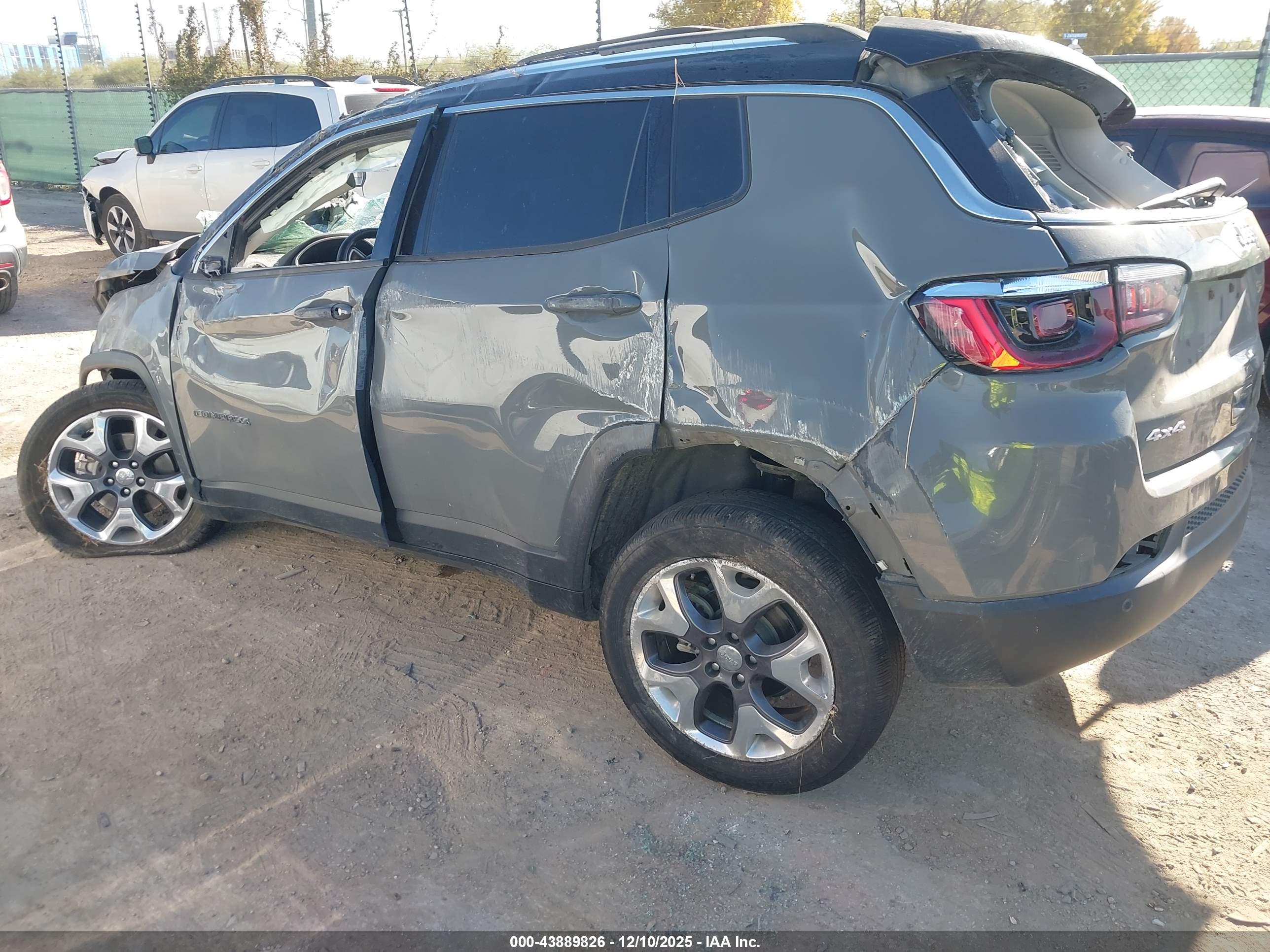 JEEP COMPASS image 3