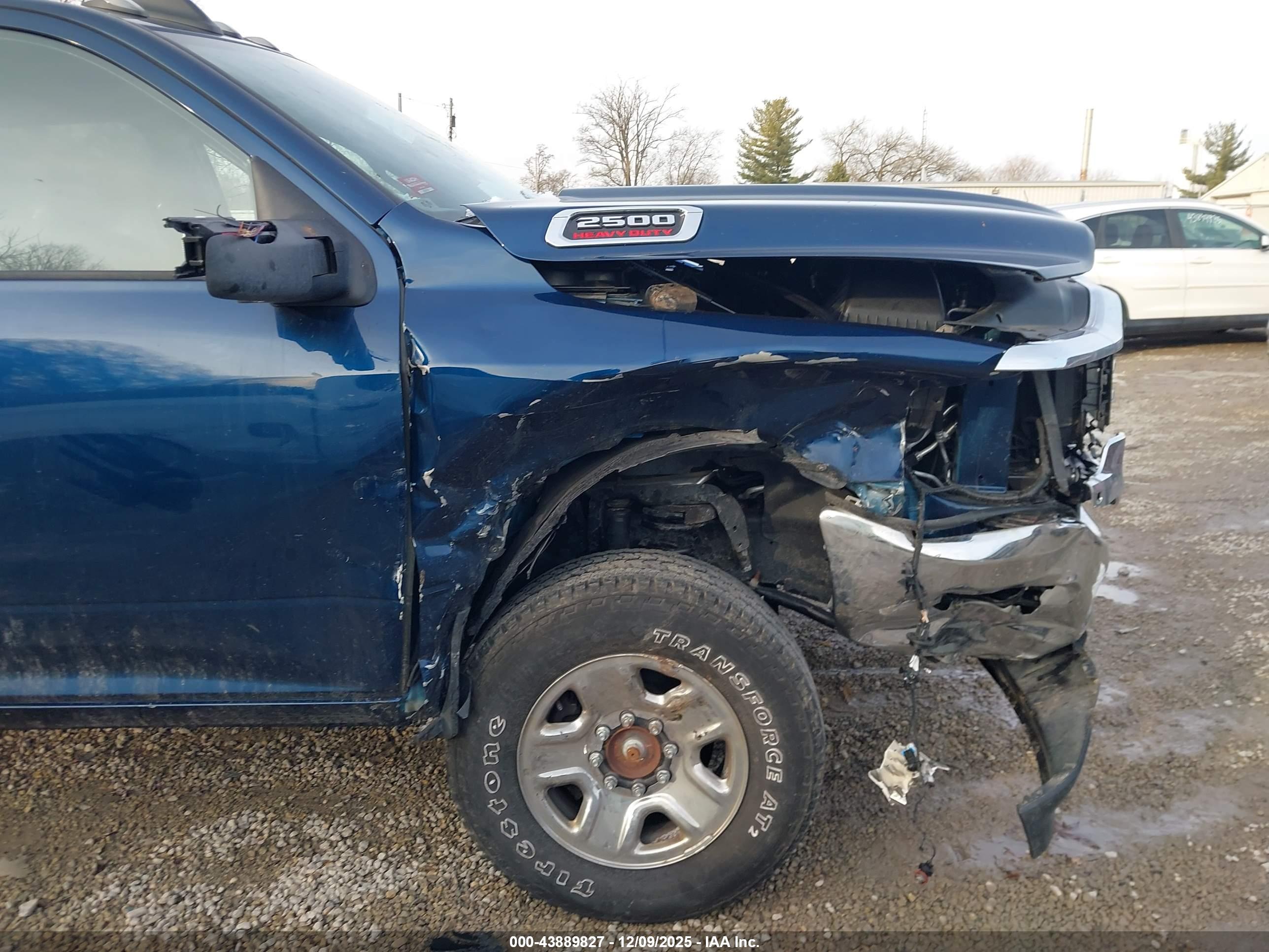 RAM 2500 image 6