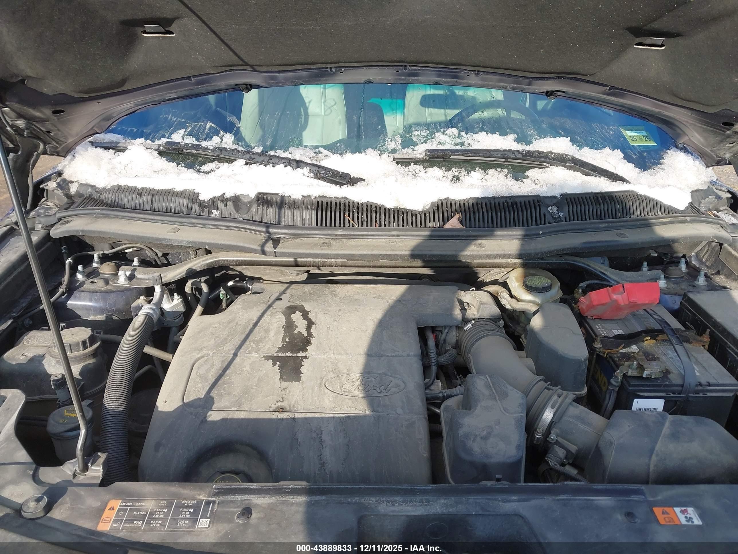FORD EXPLORER image 10