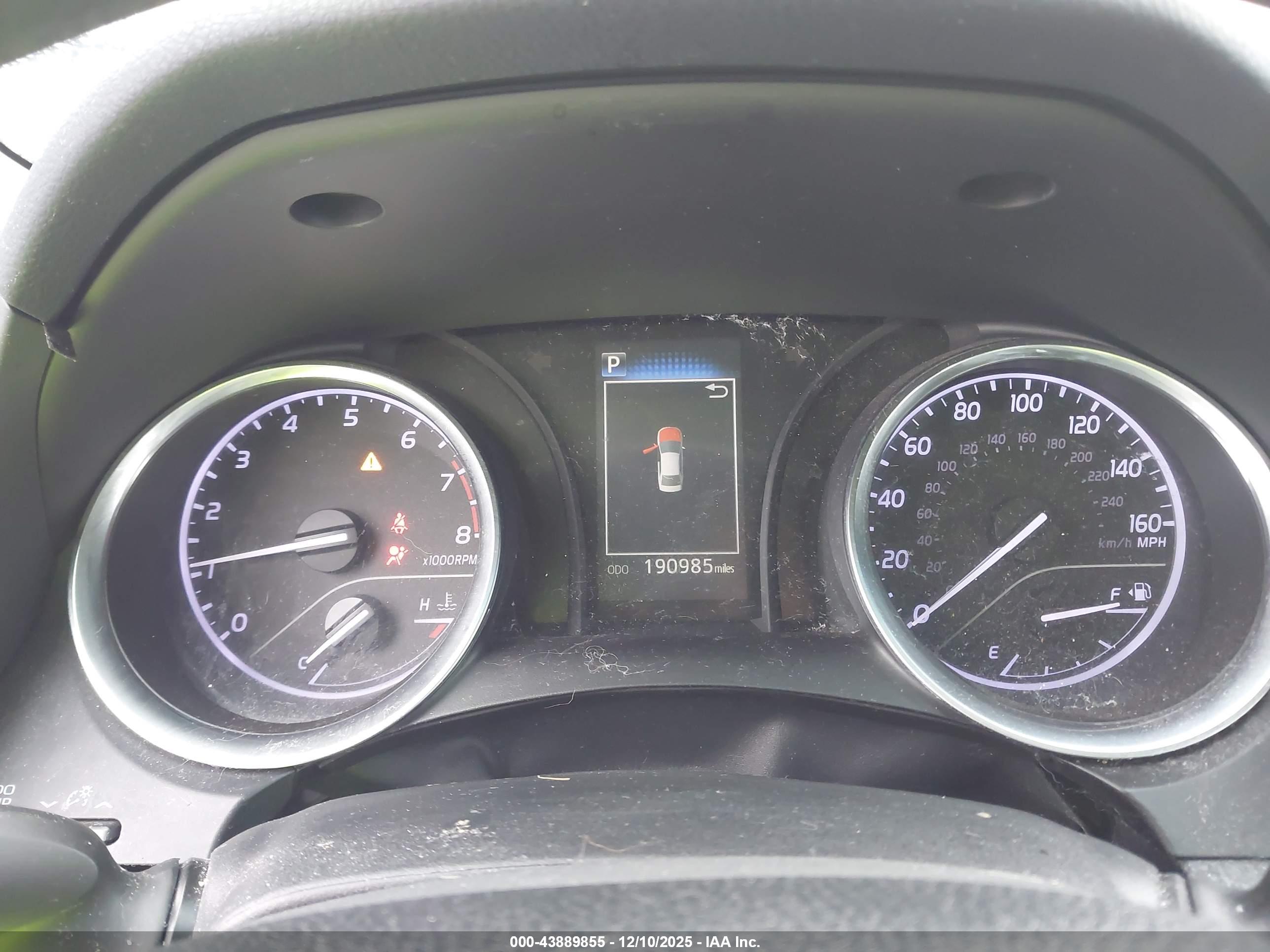 TOYOTA CAMRY image 7