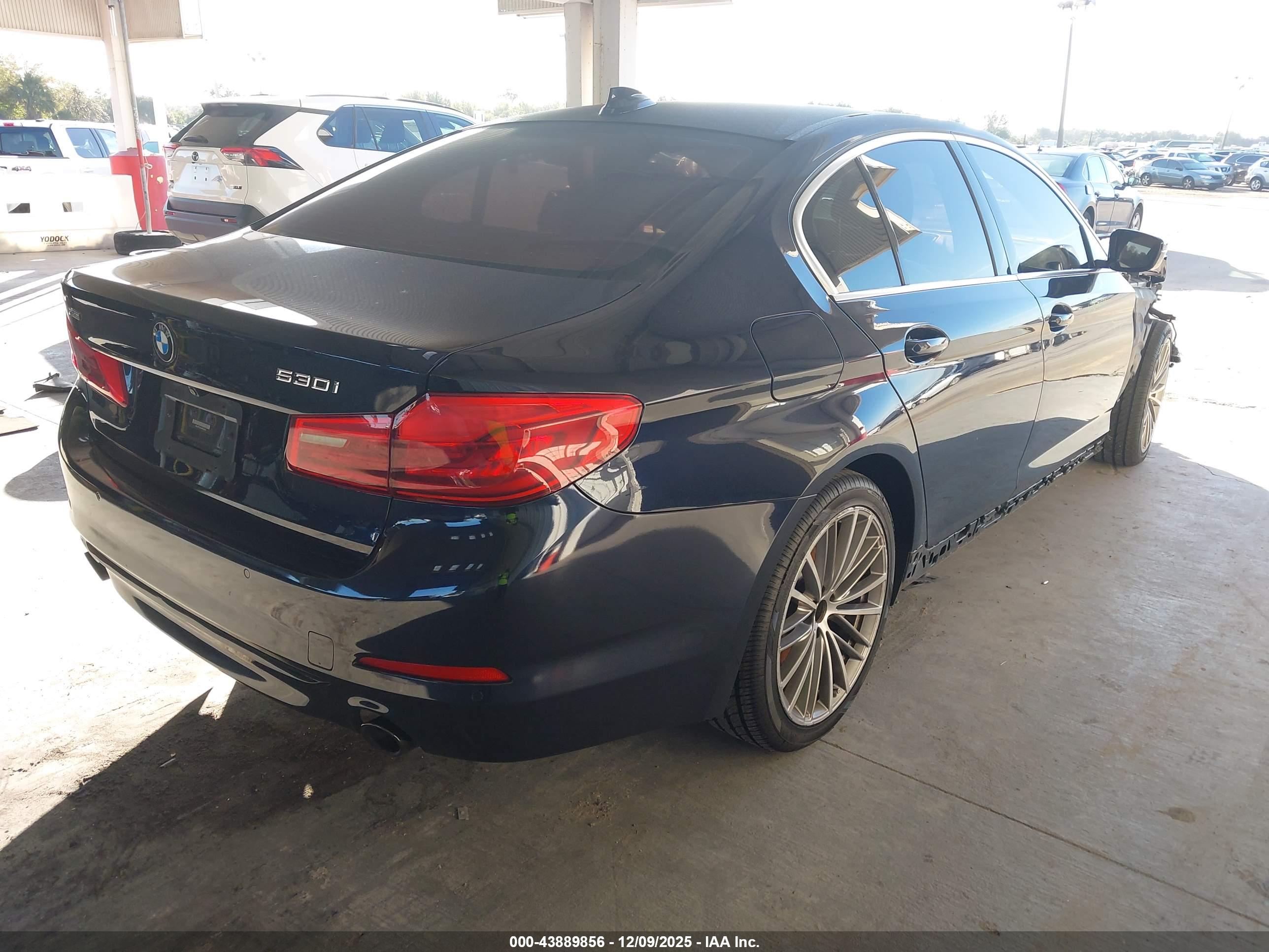 BMW 530I image 4
