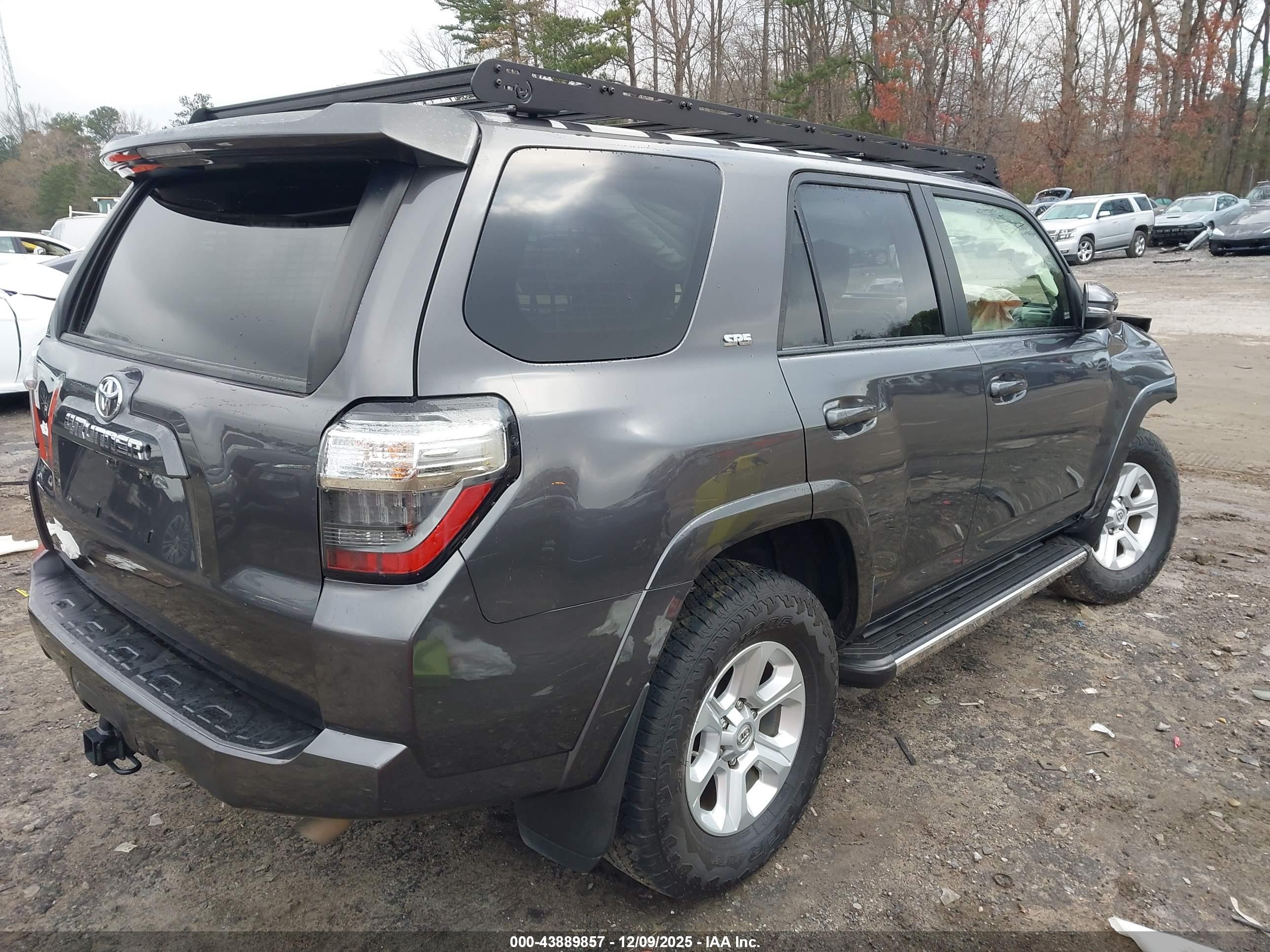 TOYOTA 4RUNNER image 4