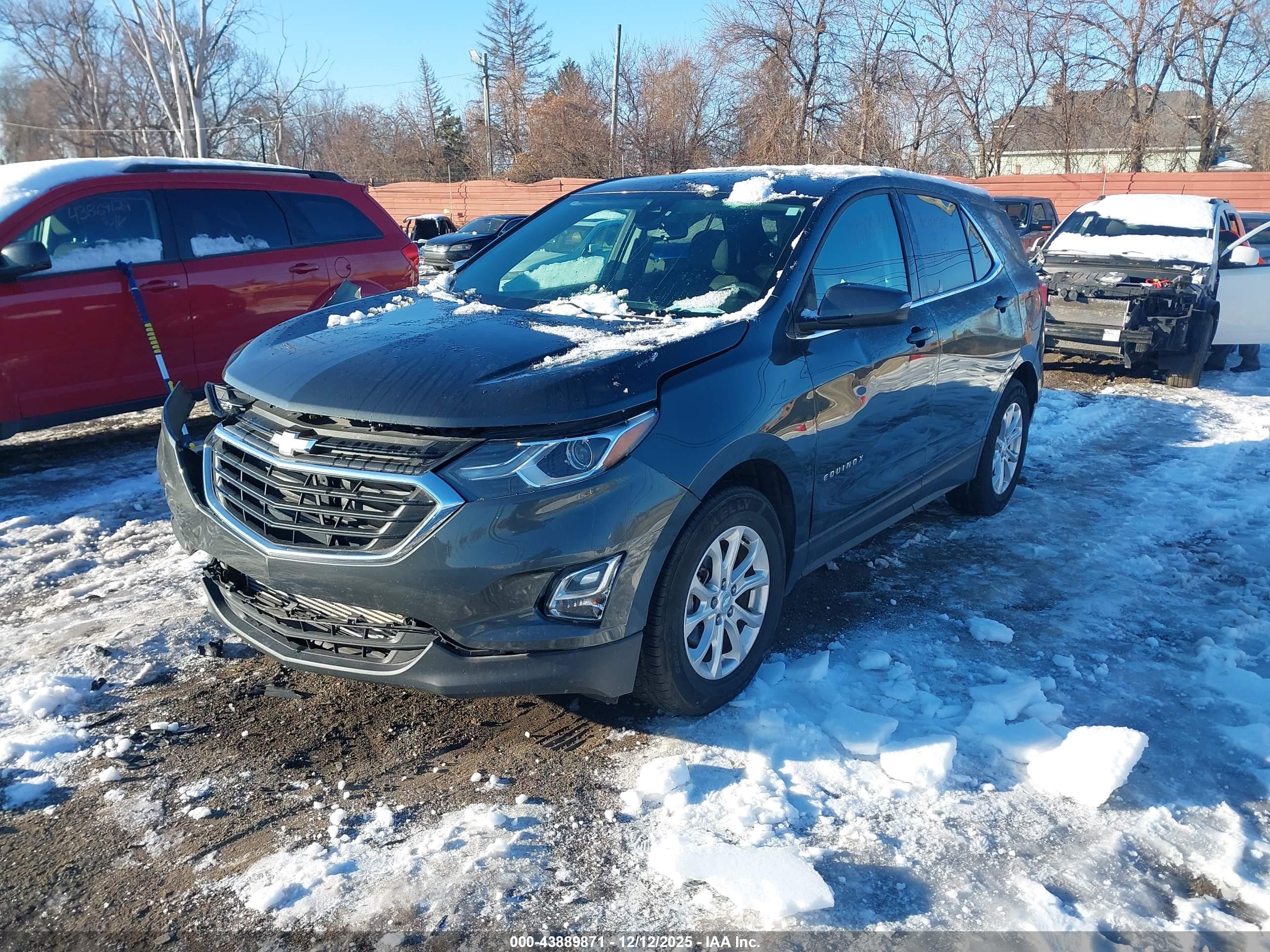 CHEVROLET EQUINOX image 2