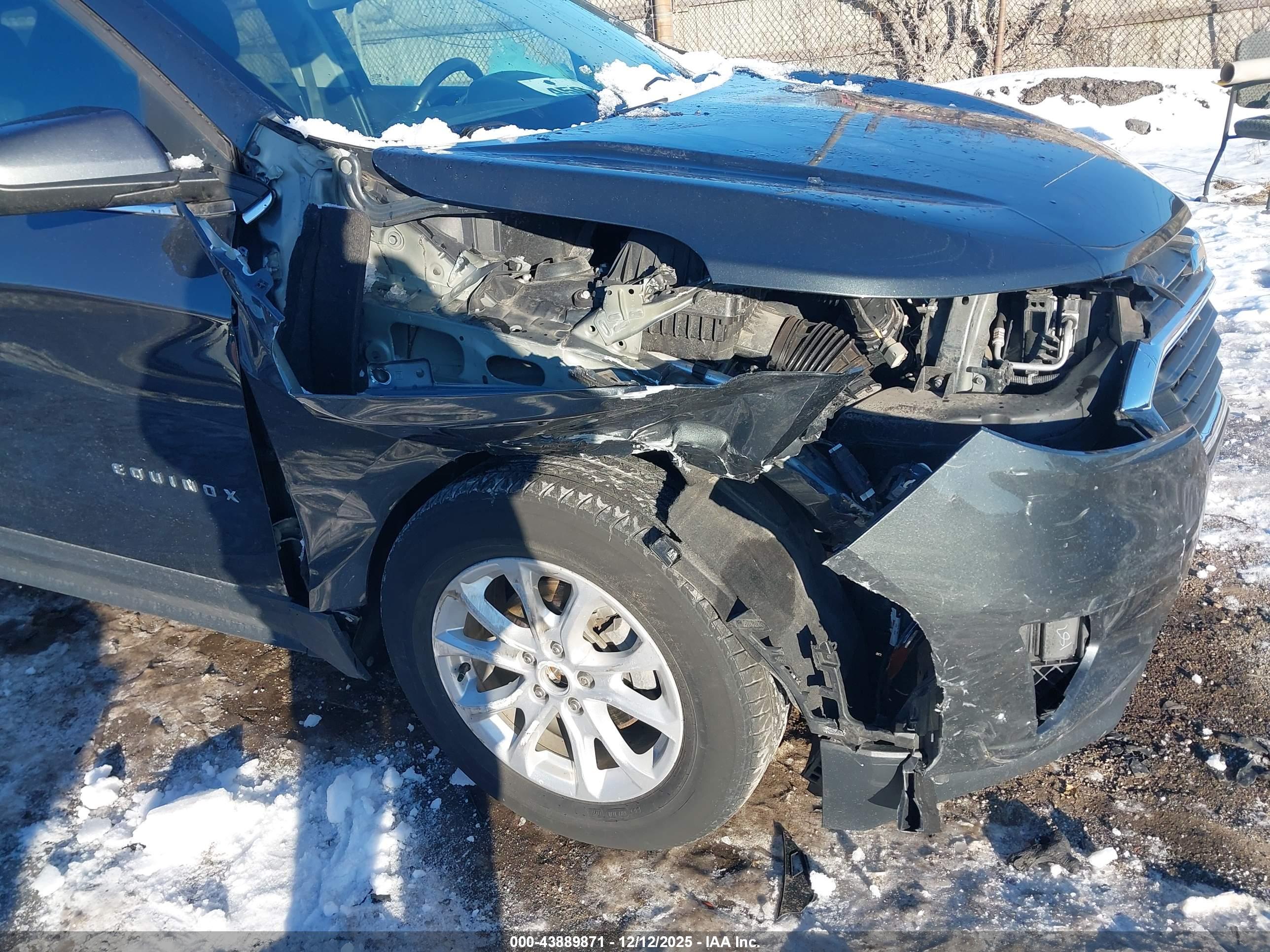 CHEVROLET EQUINOX image 6