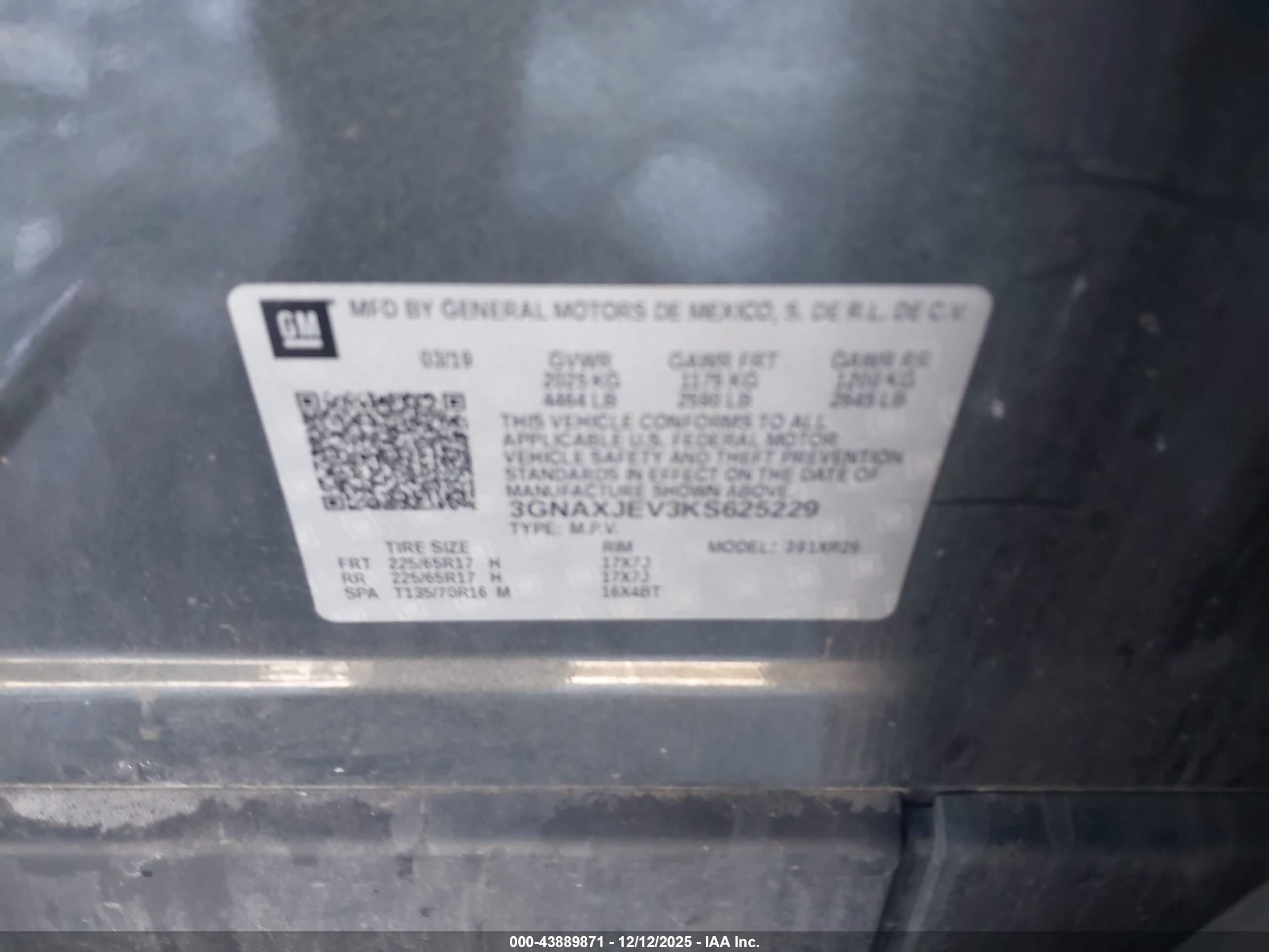 CHEVROLET EQUINOX image 9