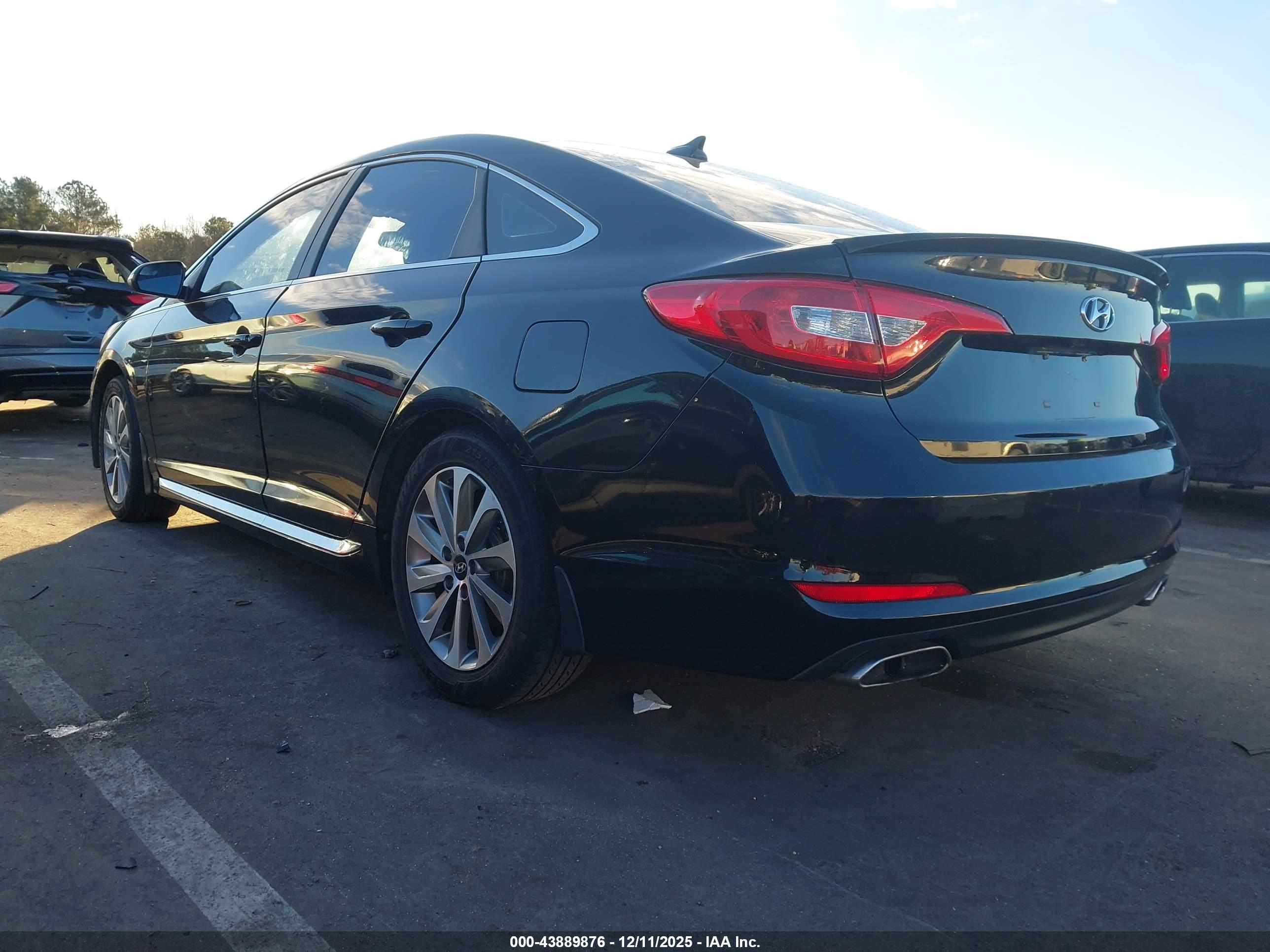 HYUNDAI SONATA image 3