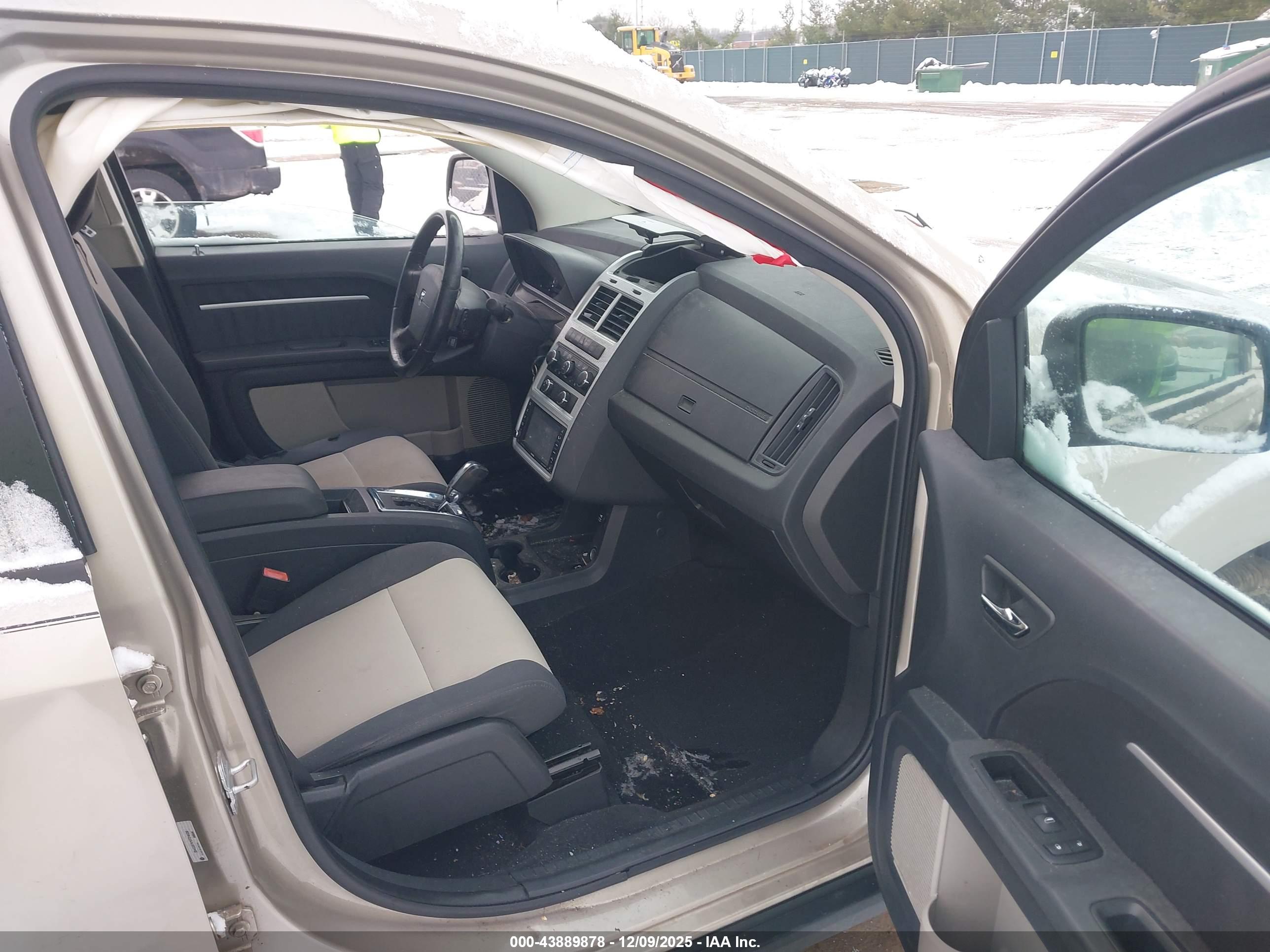 DODGE JOURNEY image 5