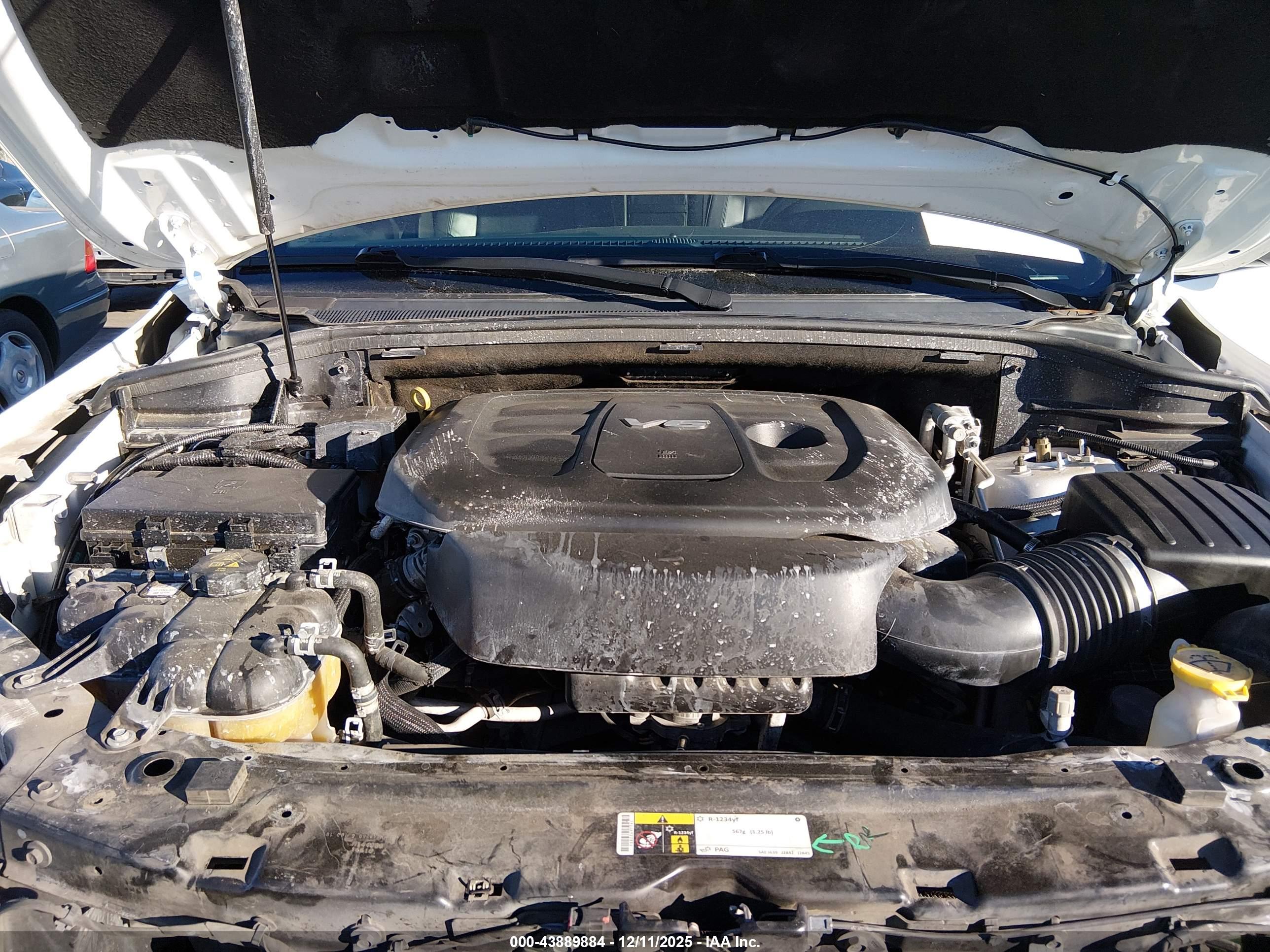 JEEP GRAND image 10