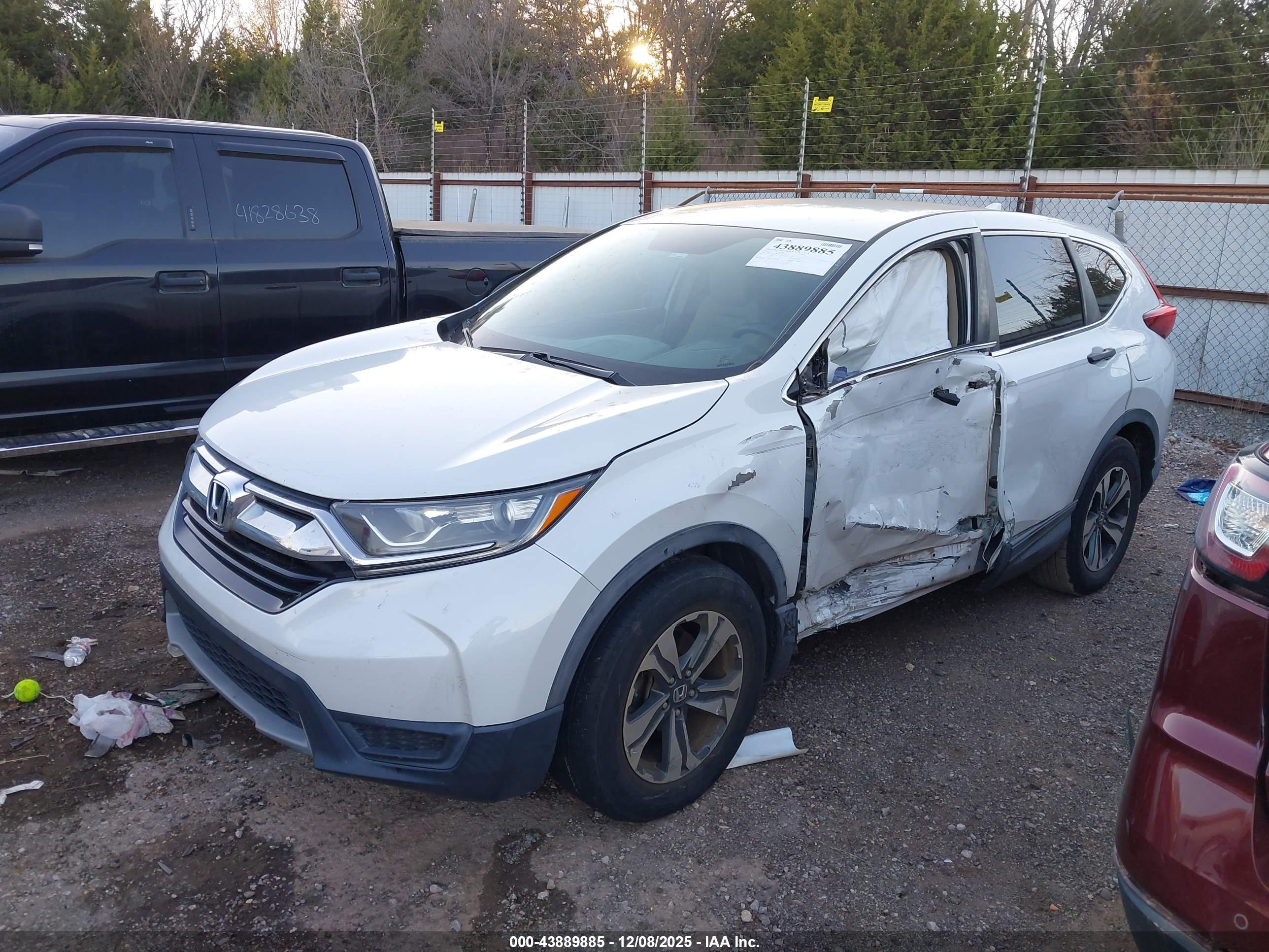 HONDA CR-V image 2