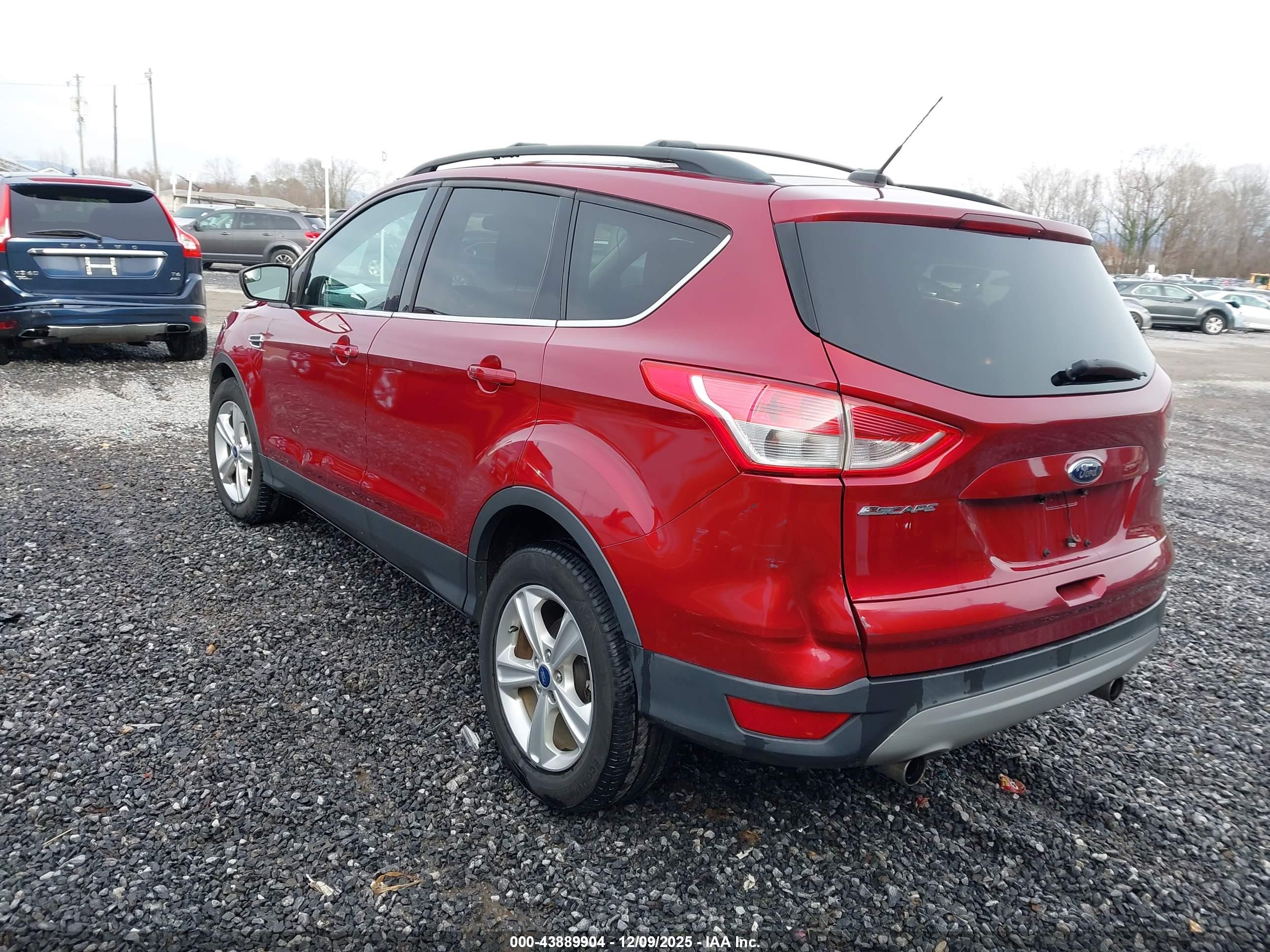FORD ESCAPE image 3