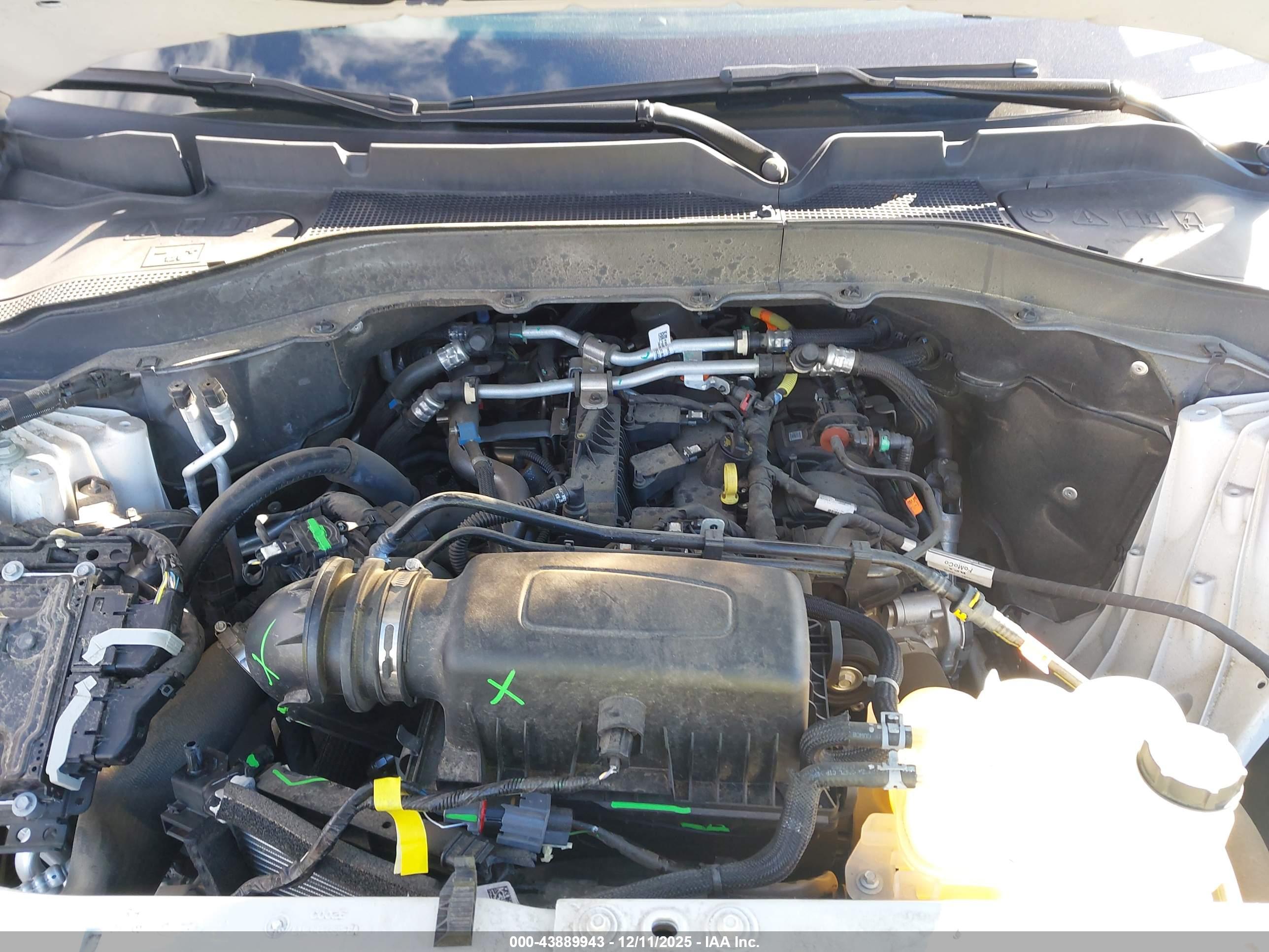 FORD EXPLORER image 10