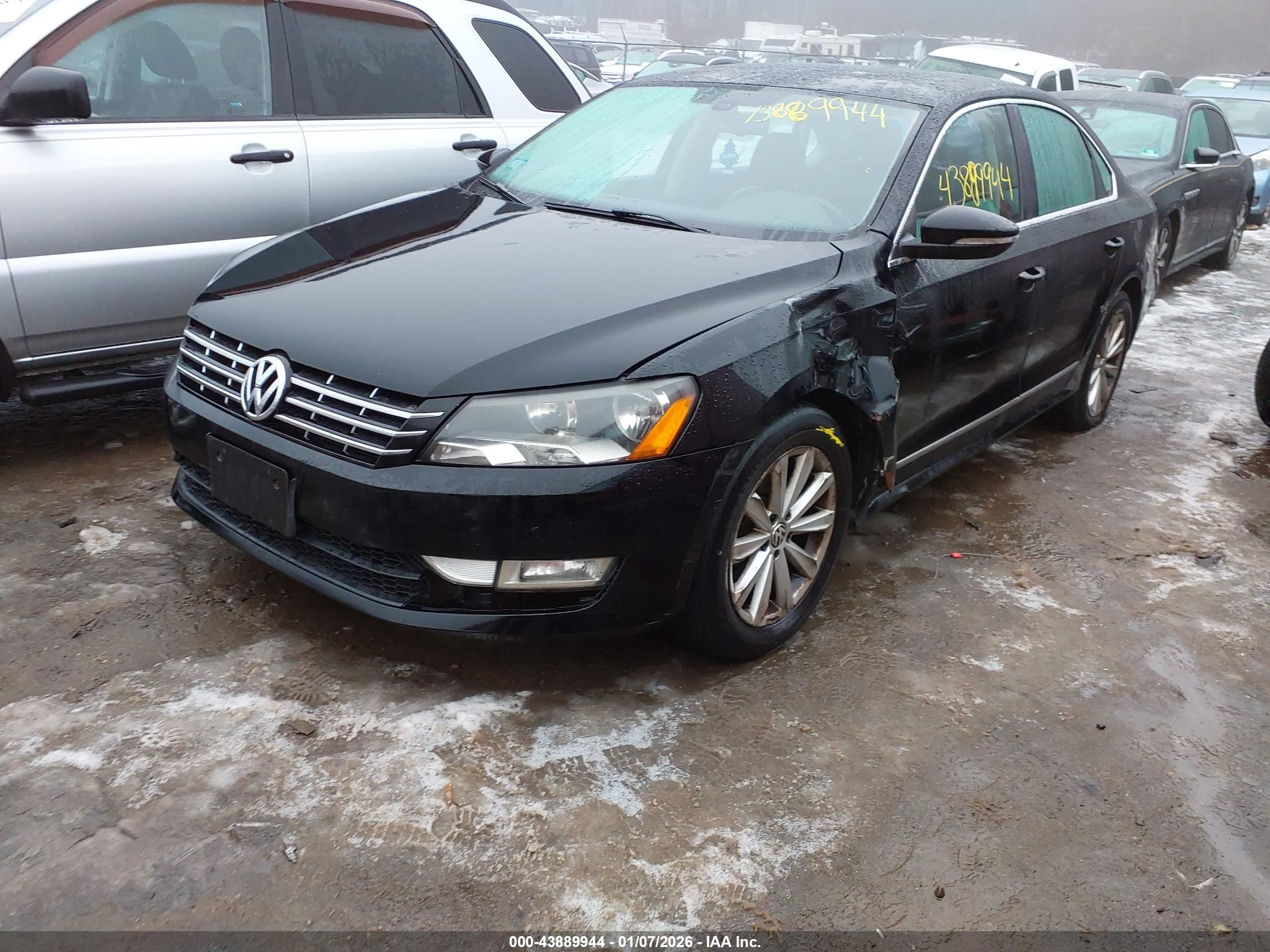 VOLKSWAGEN PASSAT image 2