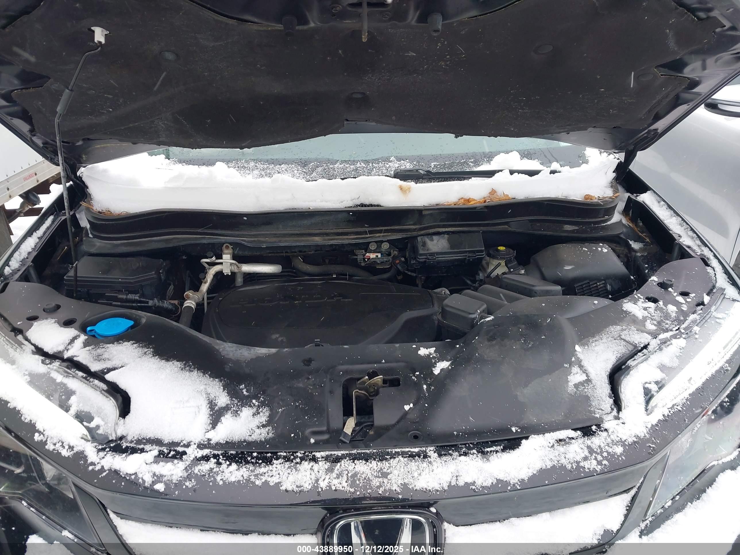 HONDA PILOT image 10