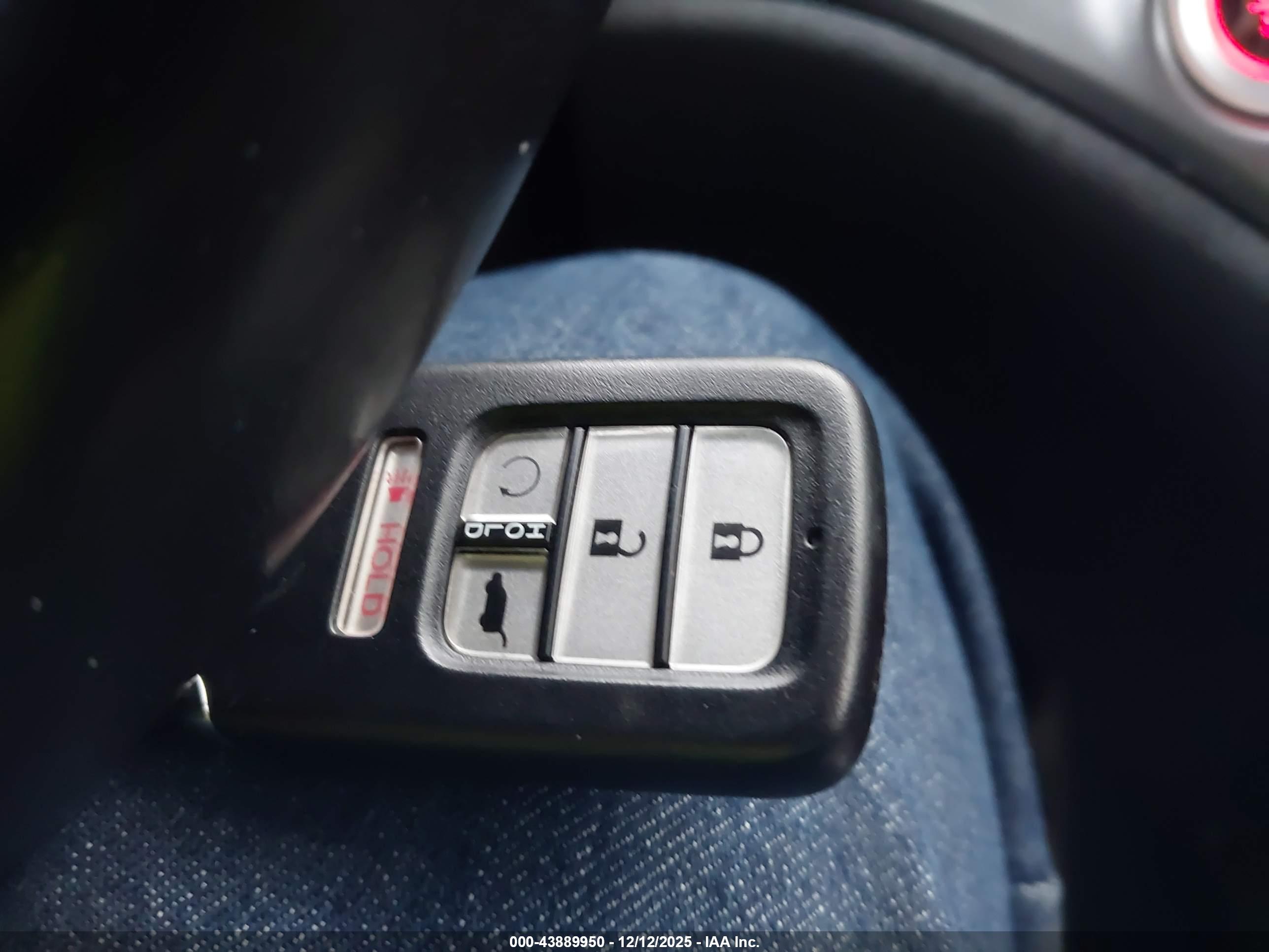 HONDA PILOT image 11