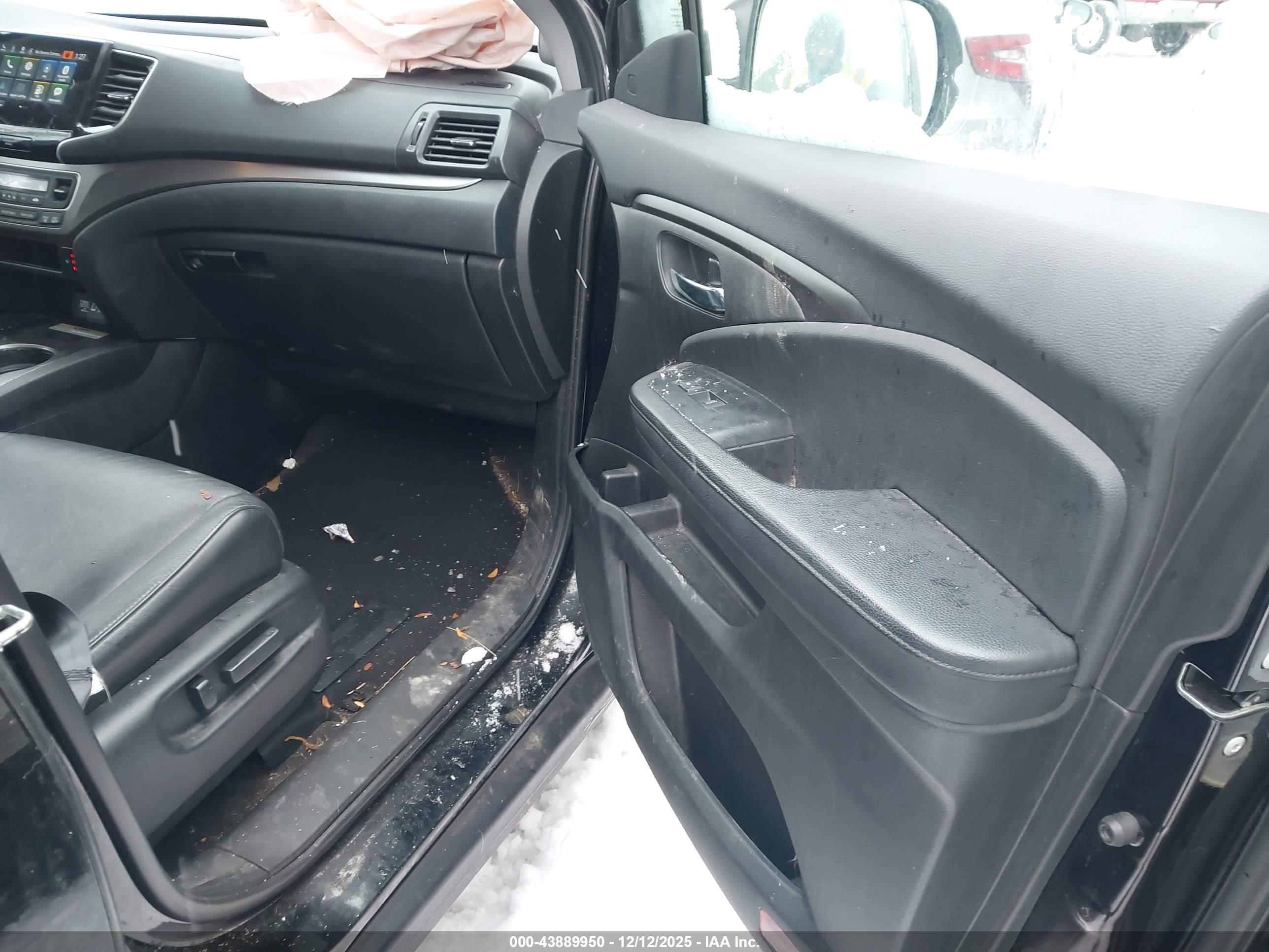HONDA PILOT image 5