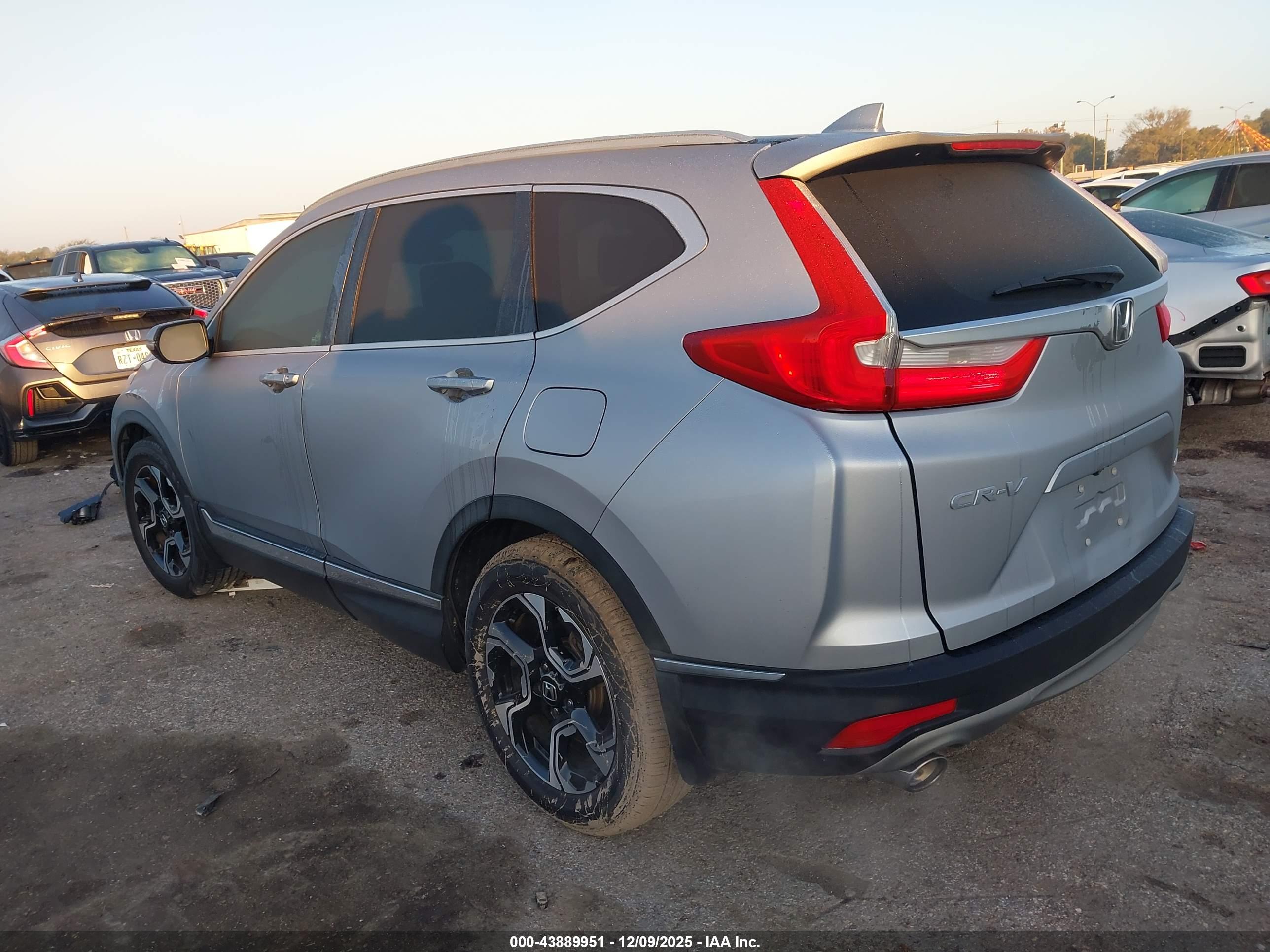 HONDA CR-V image 3