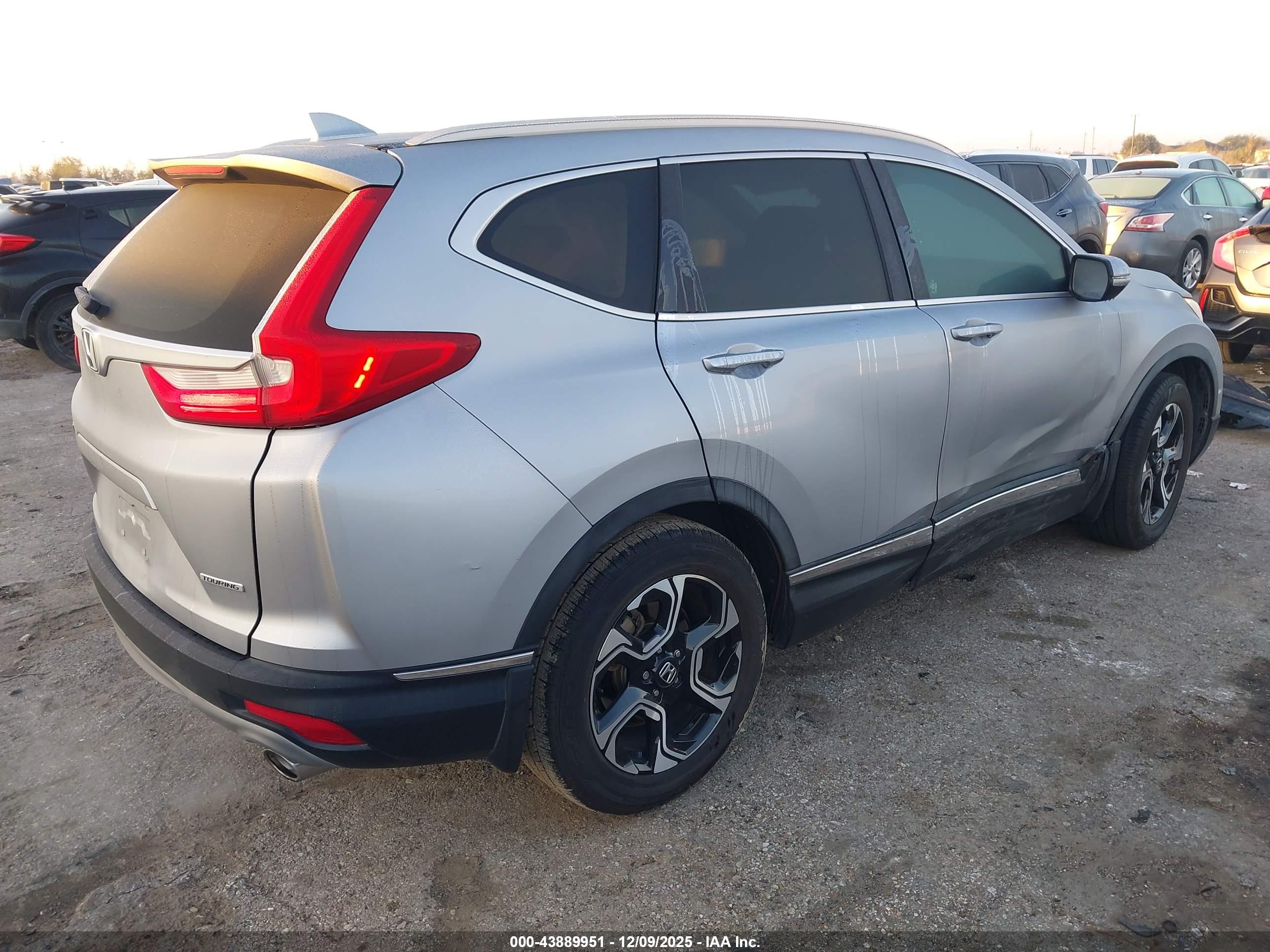 HONDA CR-V image 4