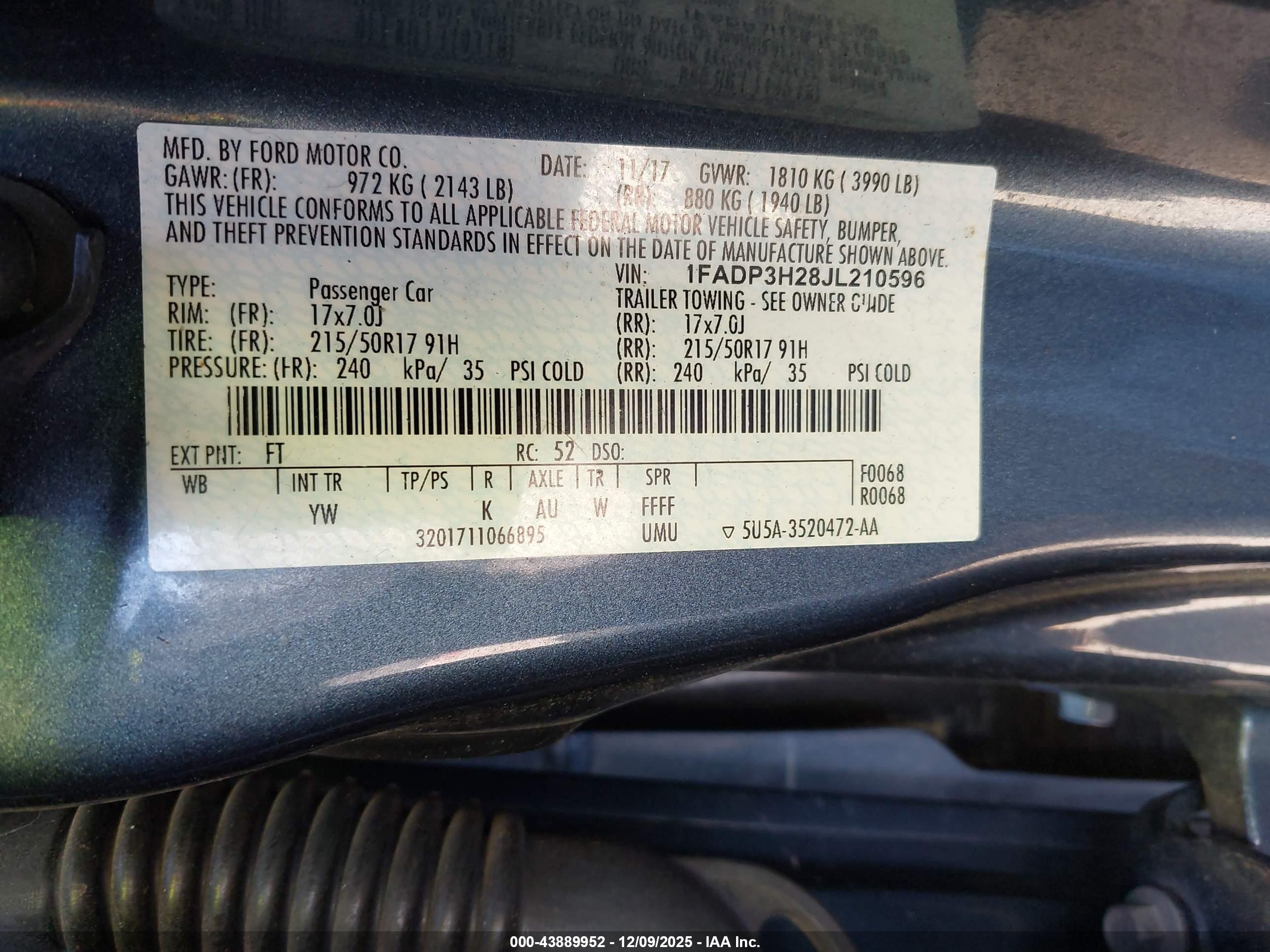 FORD FOCUS image 9