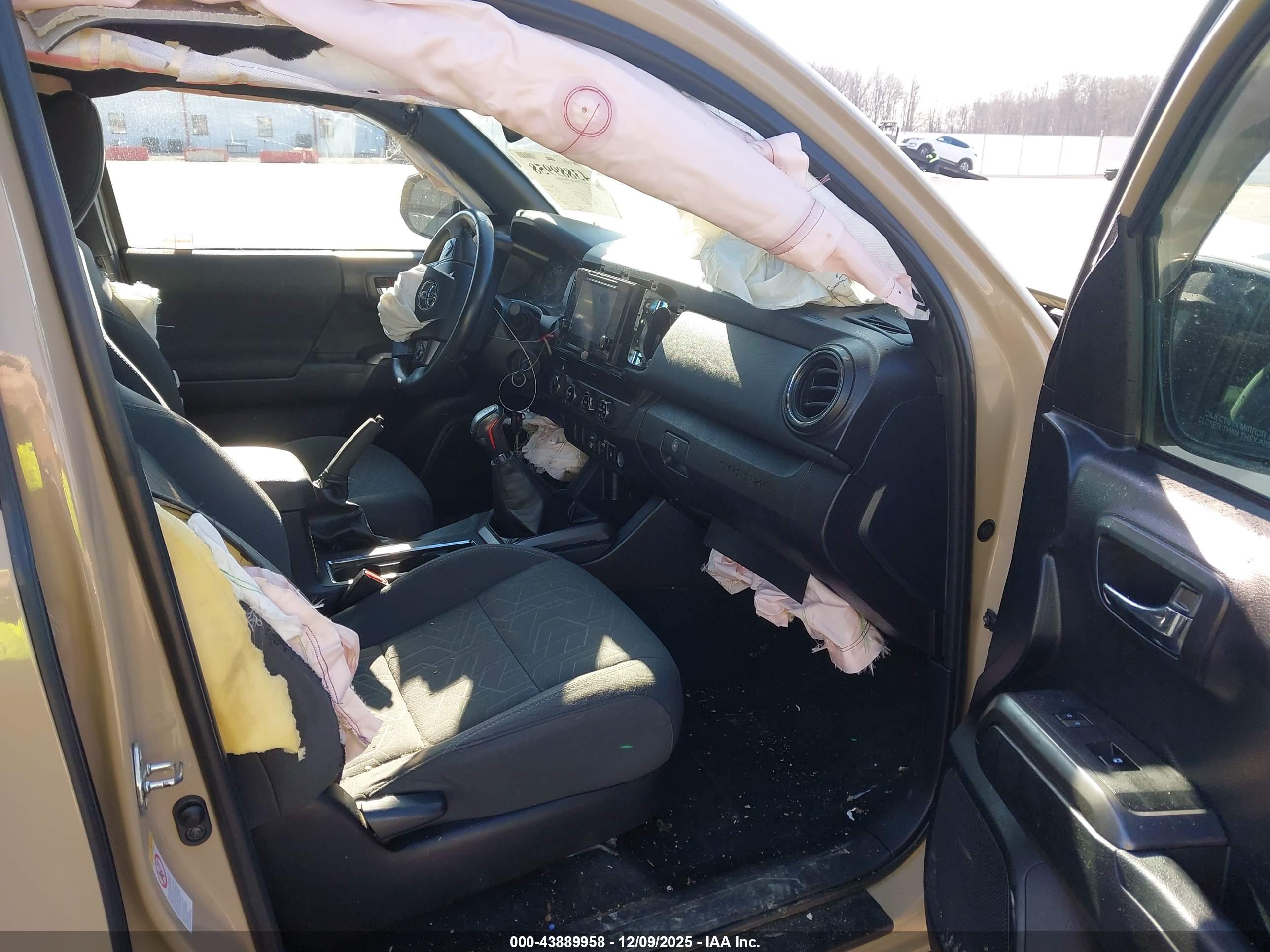 TOYOTA TACOMA image 5