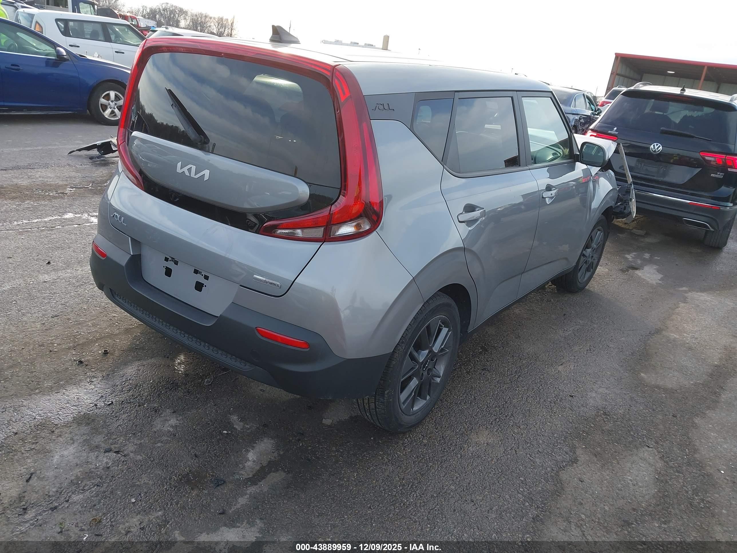 KIA SOUL image 4