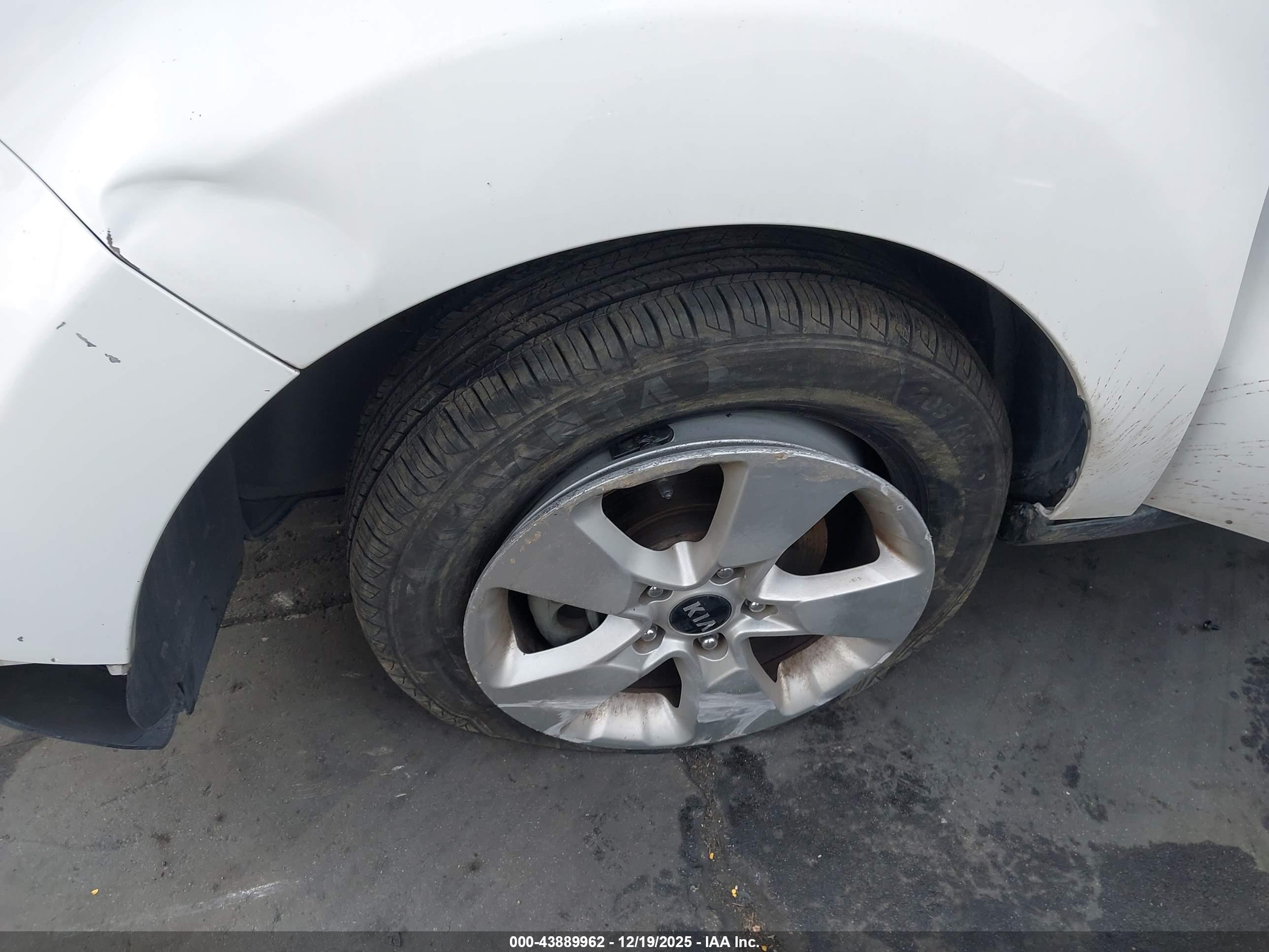 KIA SOUL image 6