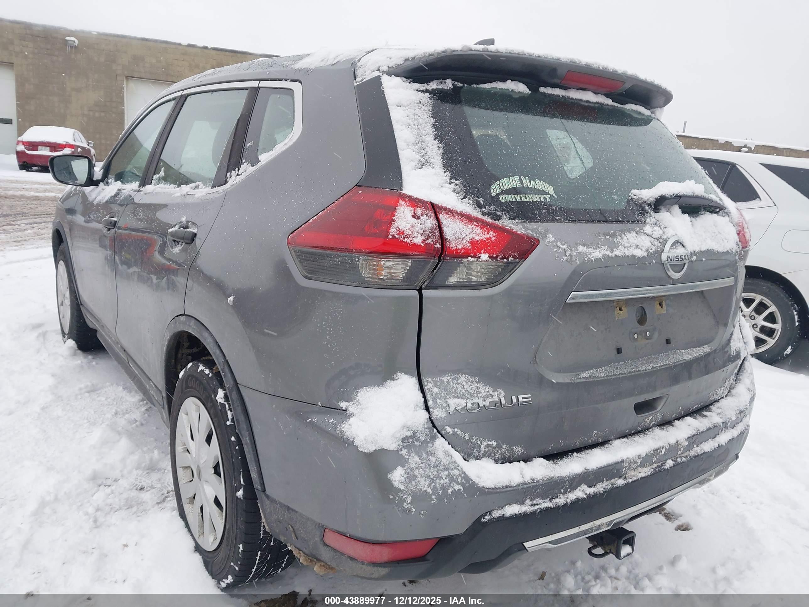 NISSAN ROGUE image 3