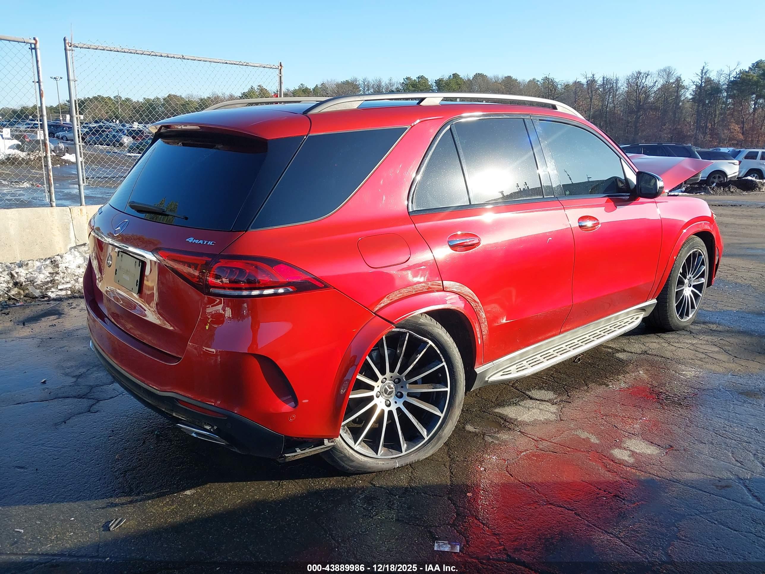 MERCEDES-BENZ GLE image 4
