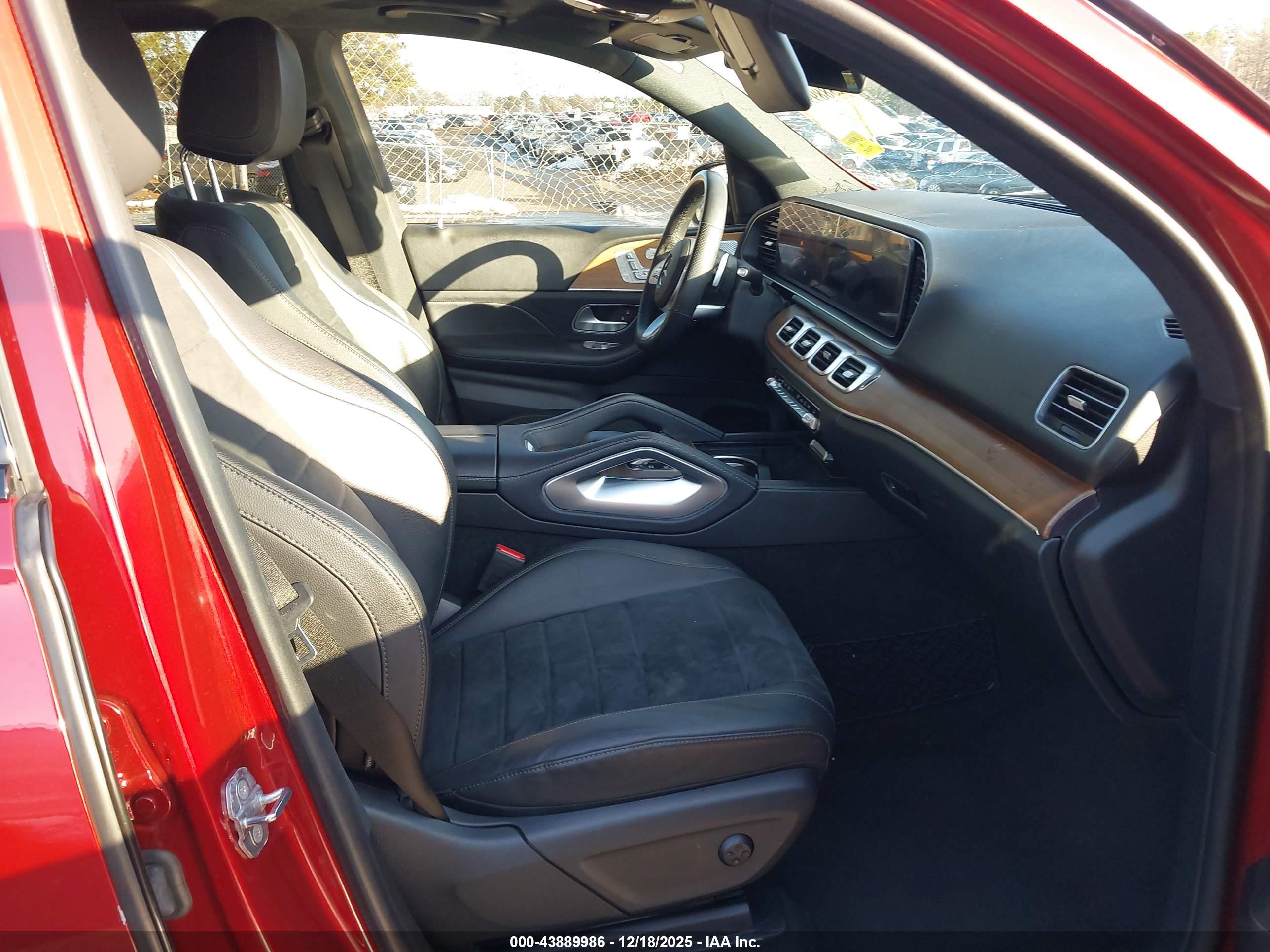 MERCEDES-BENZ GLE image 5