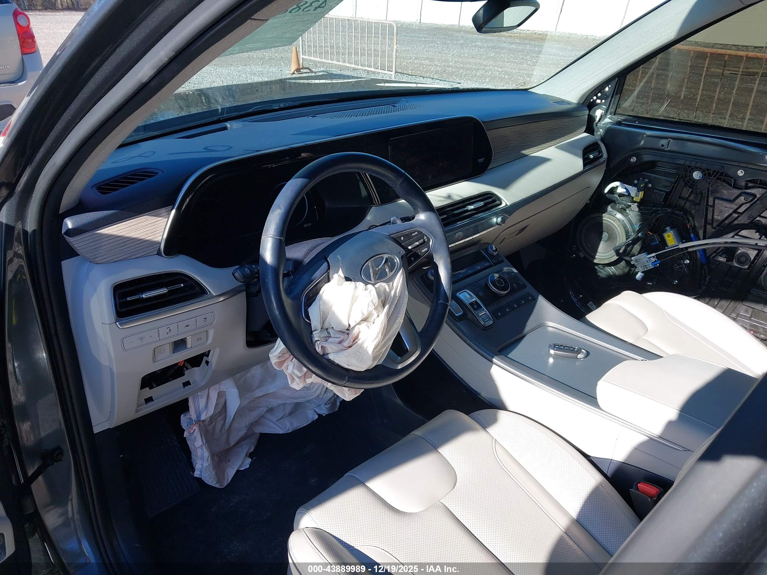 HYUNDAI PALISADE image 5