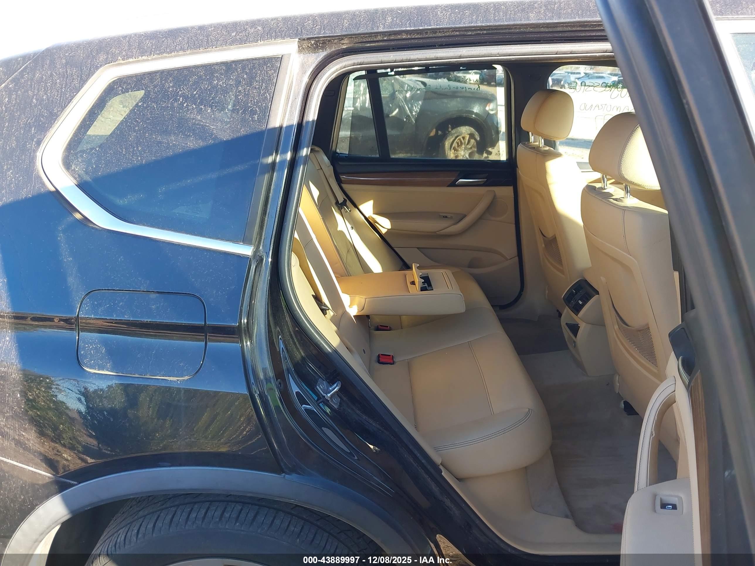 BMW X3 image 8