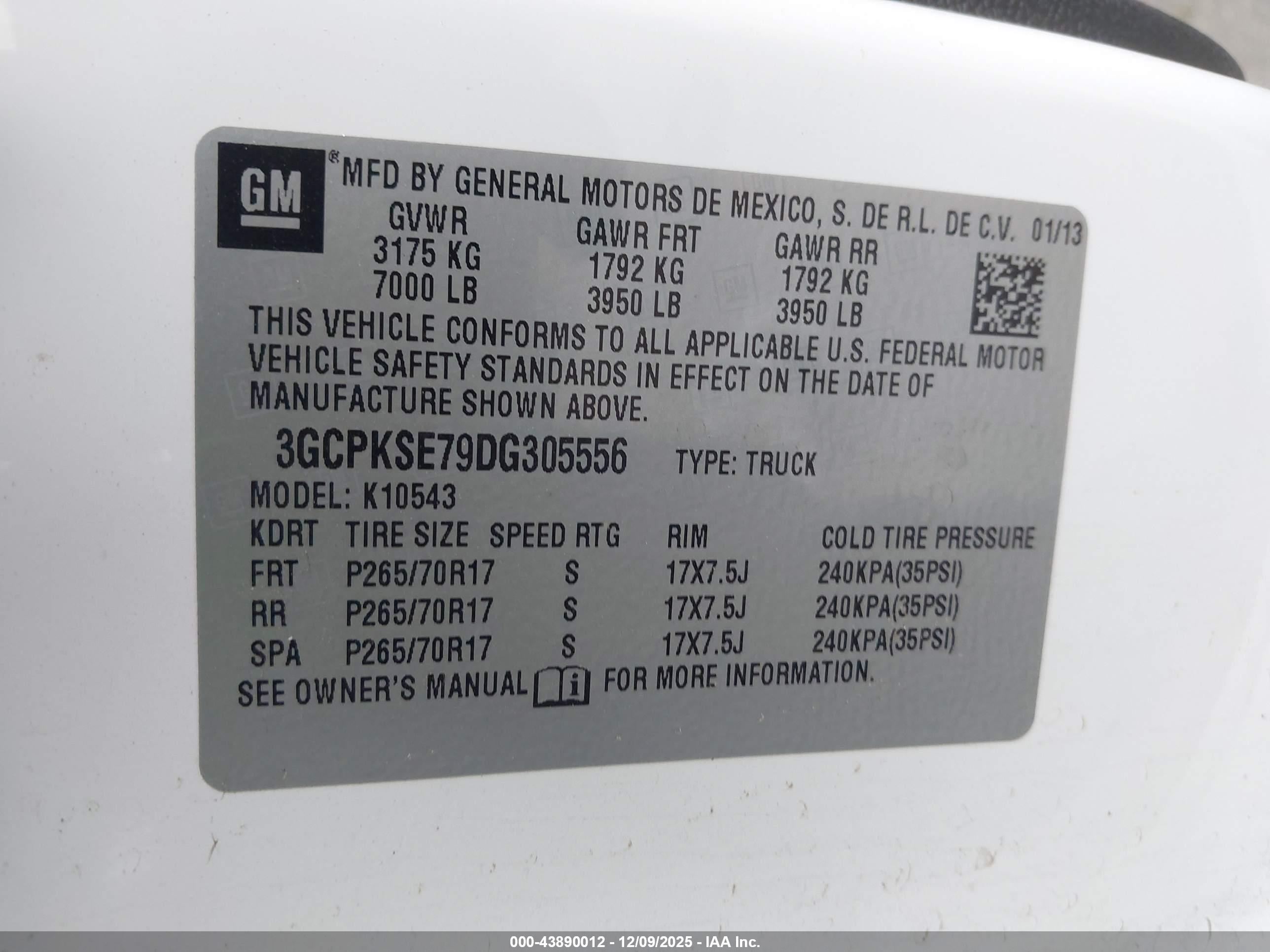 CHEVROLET SILVERADO image 9